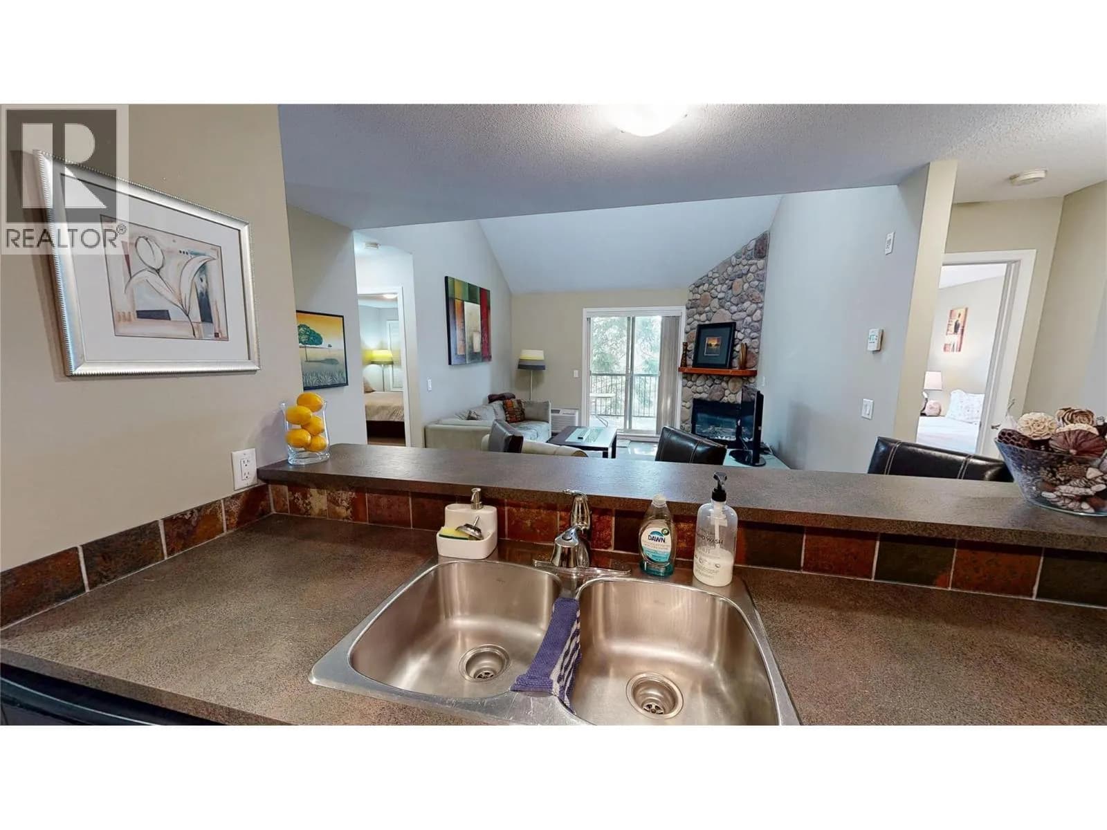#308 4875 Radium Boulevard, Radium Hot Springs, BC photo 5