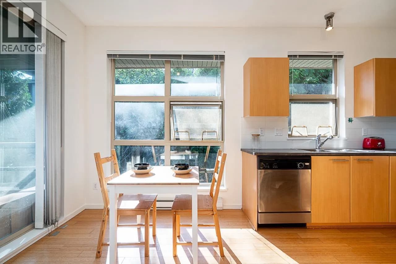 #516 9319 UNIVERSITY CRESCENT, Burnaby, BC photo 1