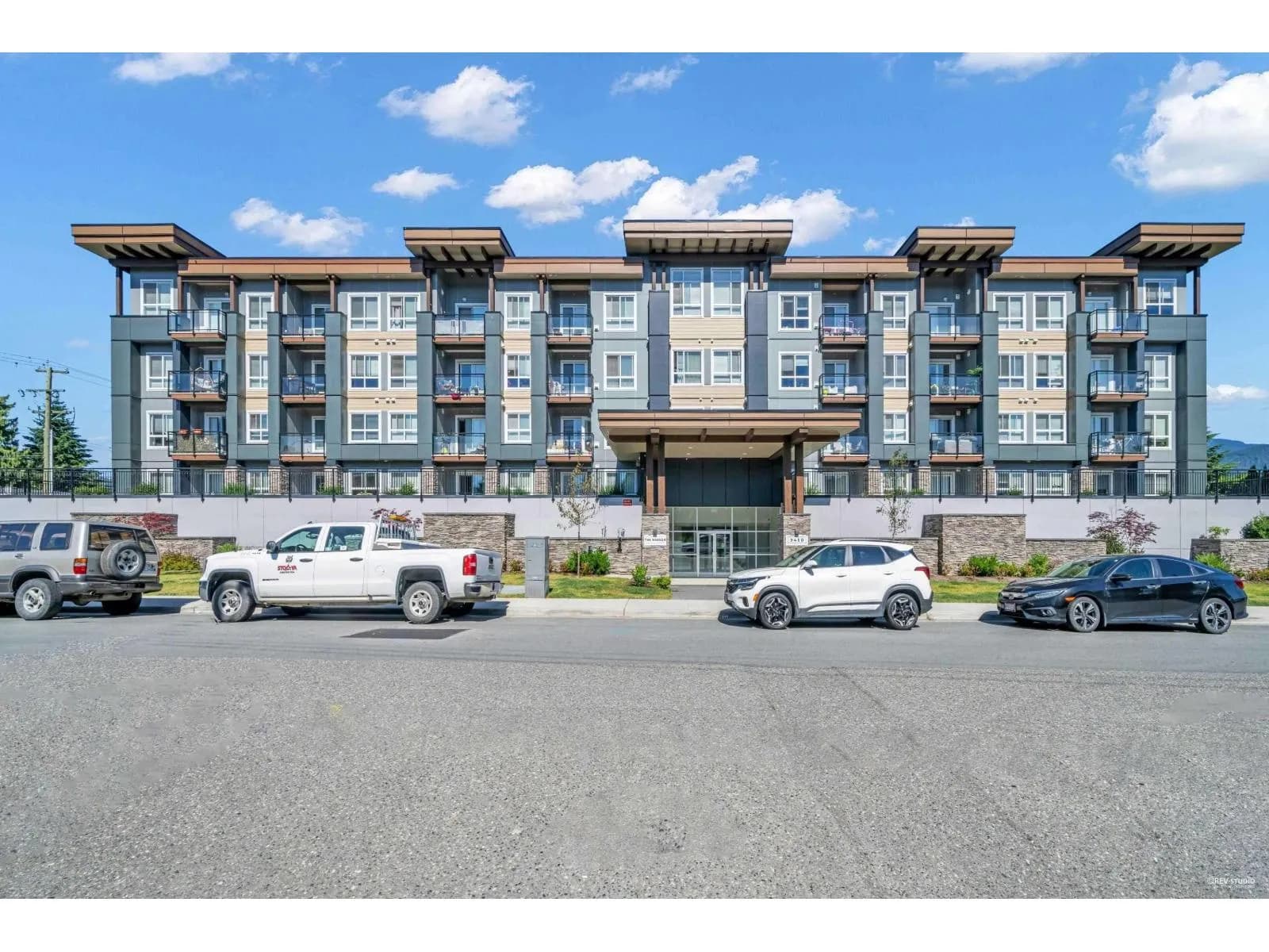9450 ROBSON STREET, Chilliwack