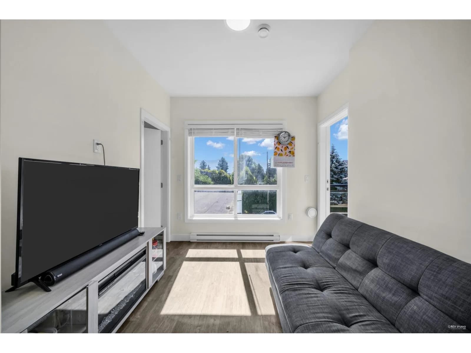 #201 9450 ROBSON STREET, Chilliwack, BC photo 4