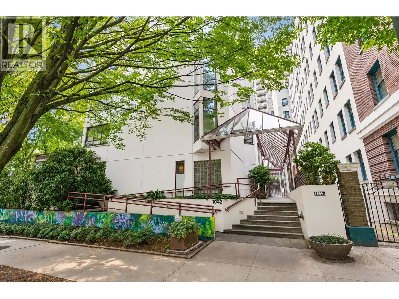 1042 NELSON STREET, Vancouver