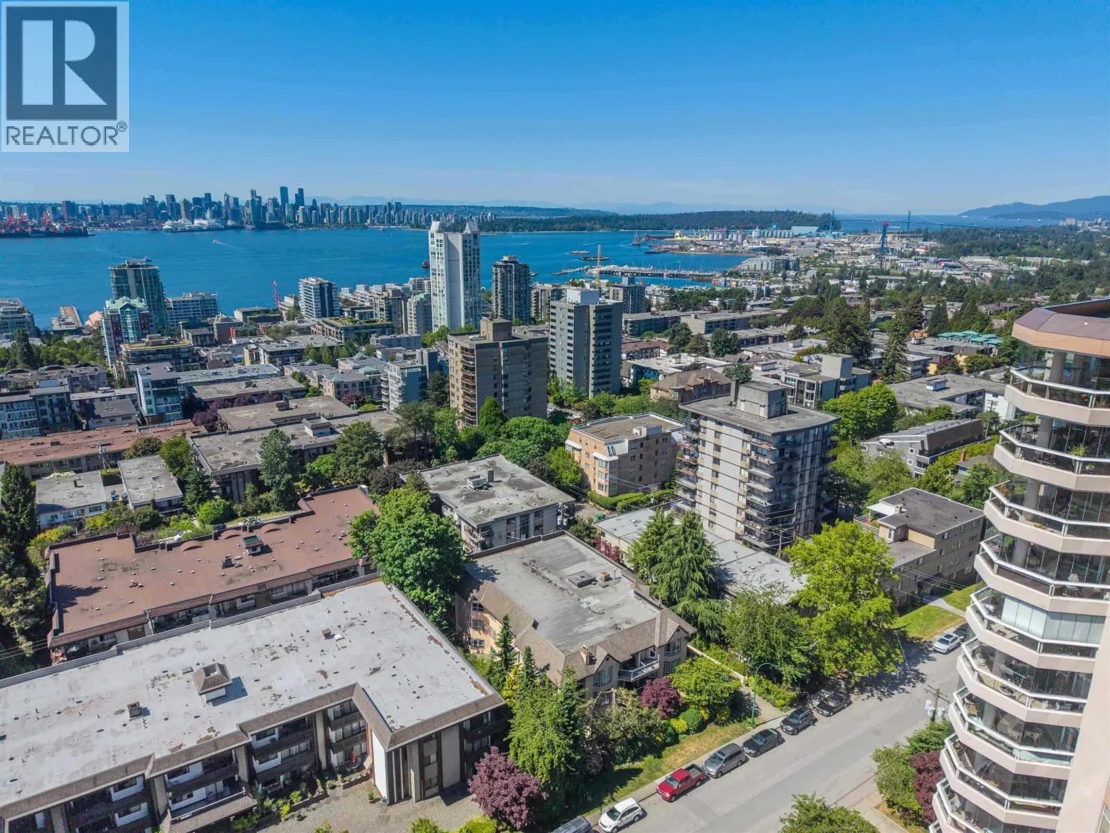 123 E 6TH STREET, North Vancouver