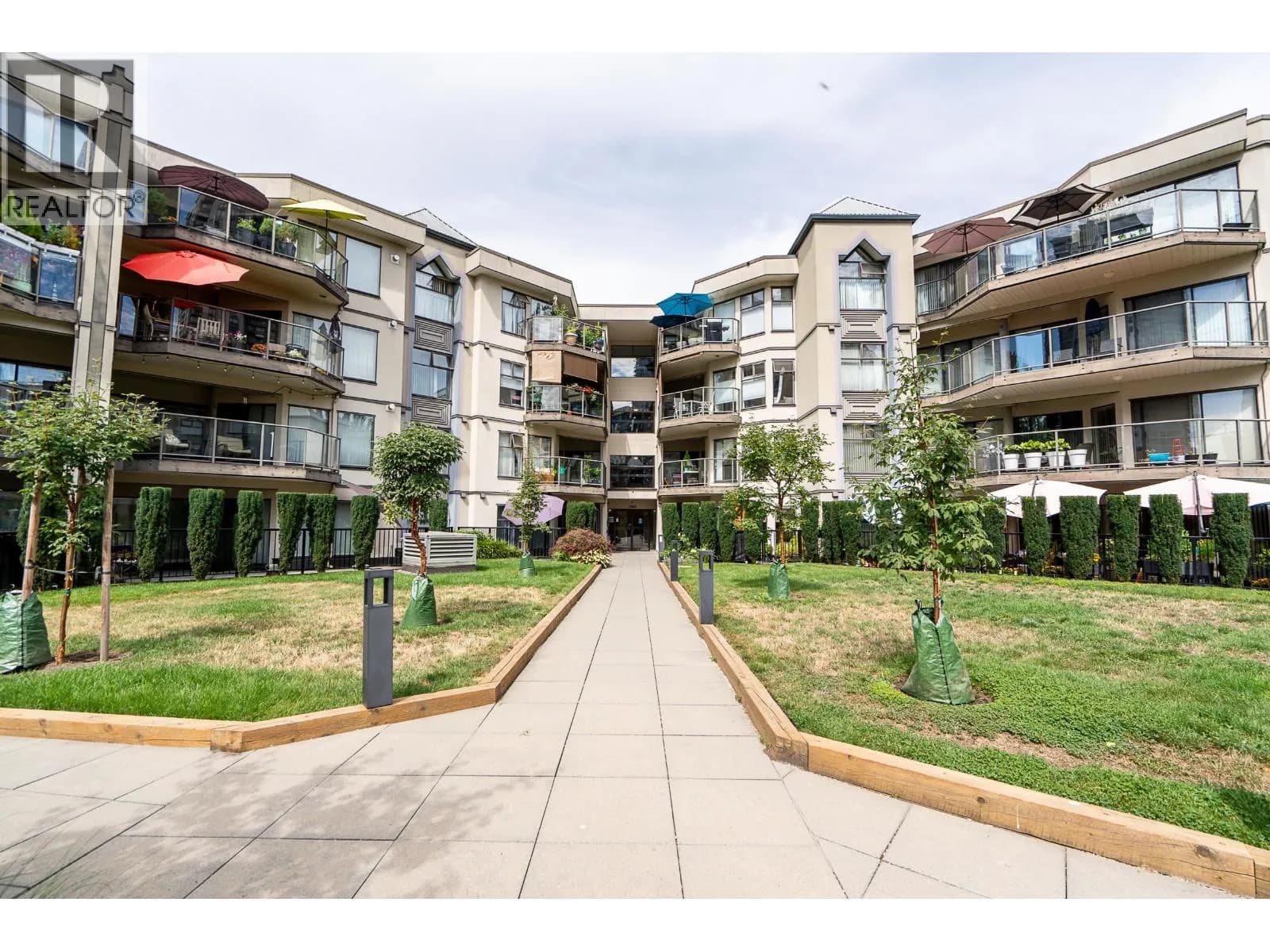#105 2968 BURLINGTON DRIVE, Coquitlam, BC photo 2