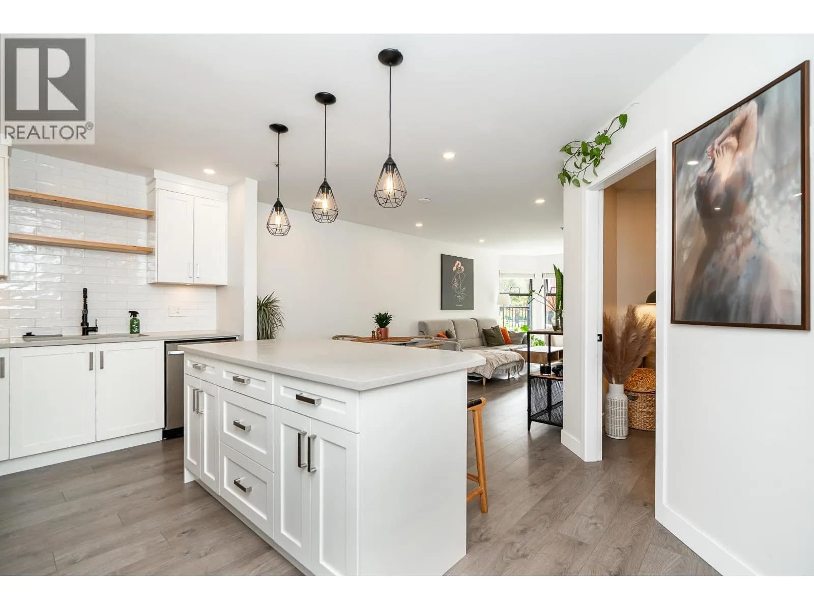 #105 2968 BURLINGTON DRIVE, Coquitlam, BC photo 3