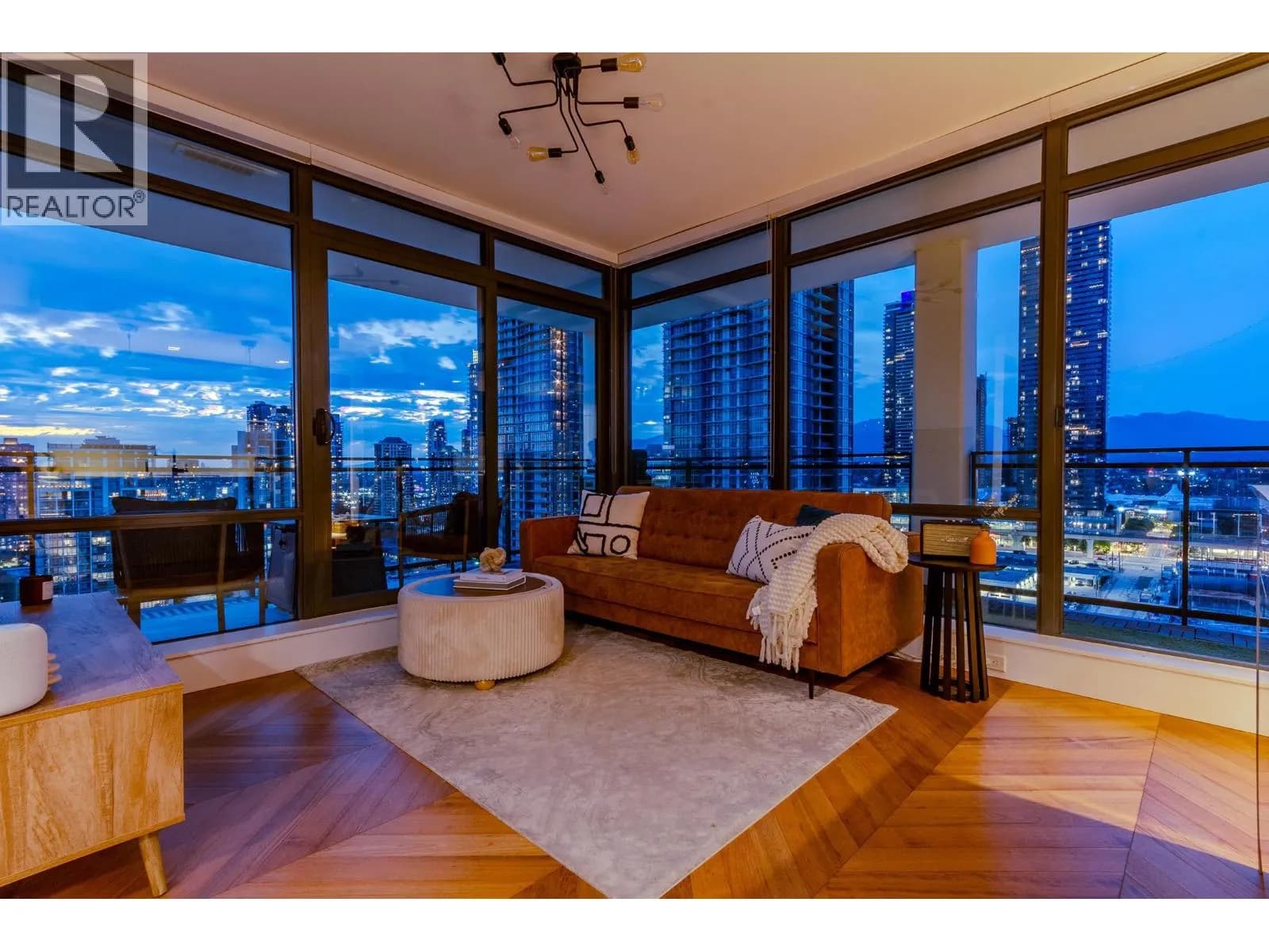 #2605 2378 ALPHA AVENUE, Burnaby, BC photo 3