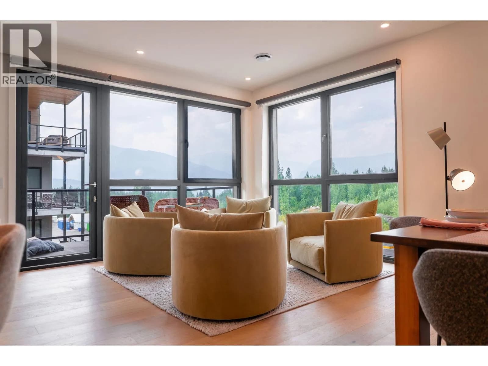 1702 Coursier Avenue, Revelstoke