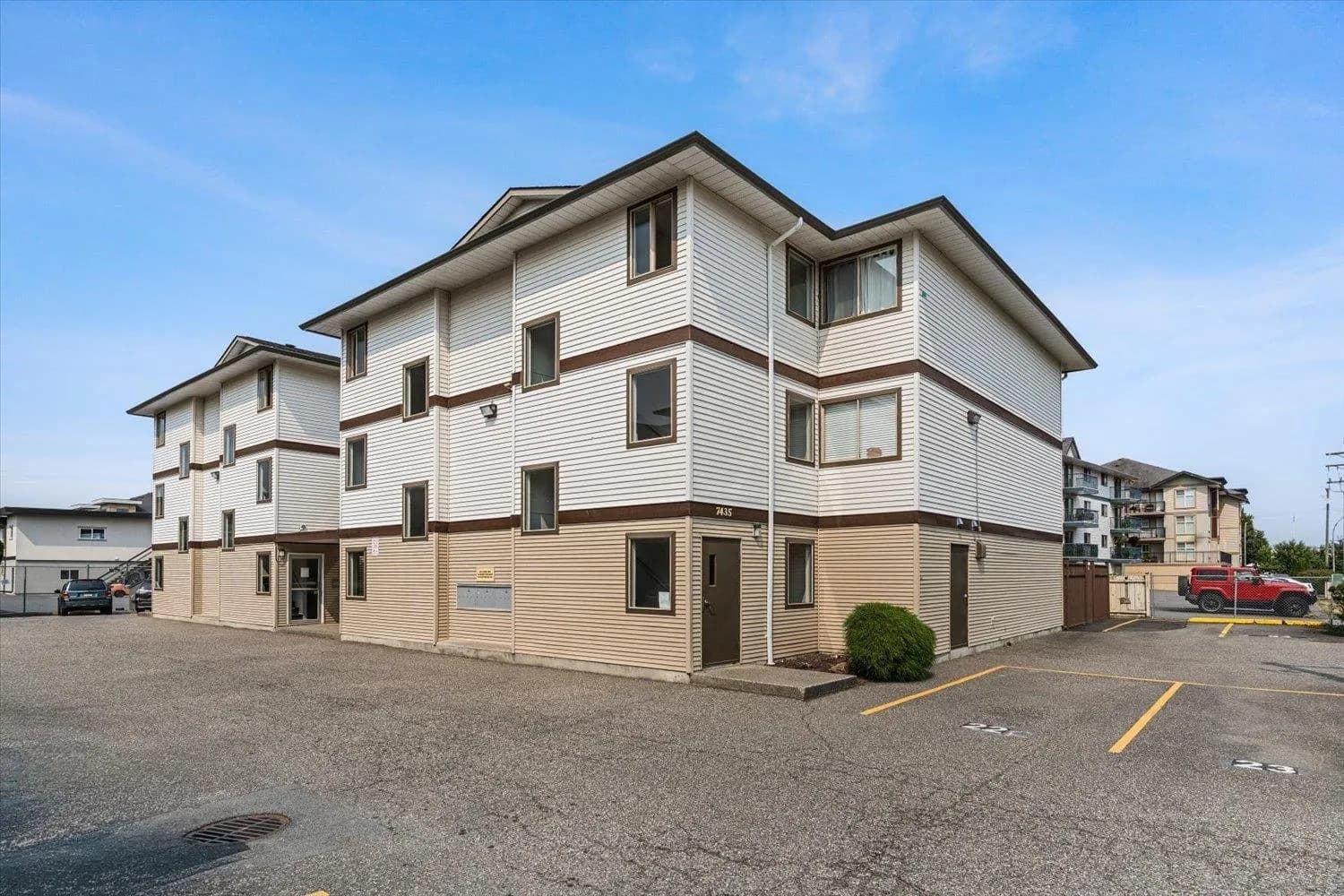 #109 7435 SHAW AVENUE, Chilliwack, BC photo 1