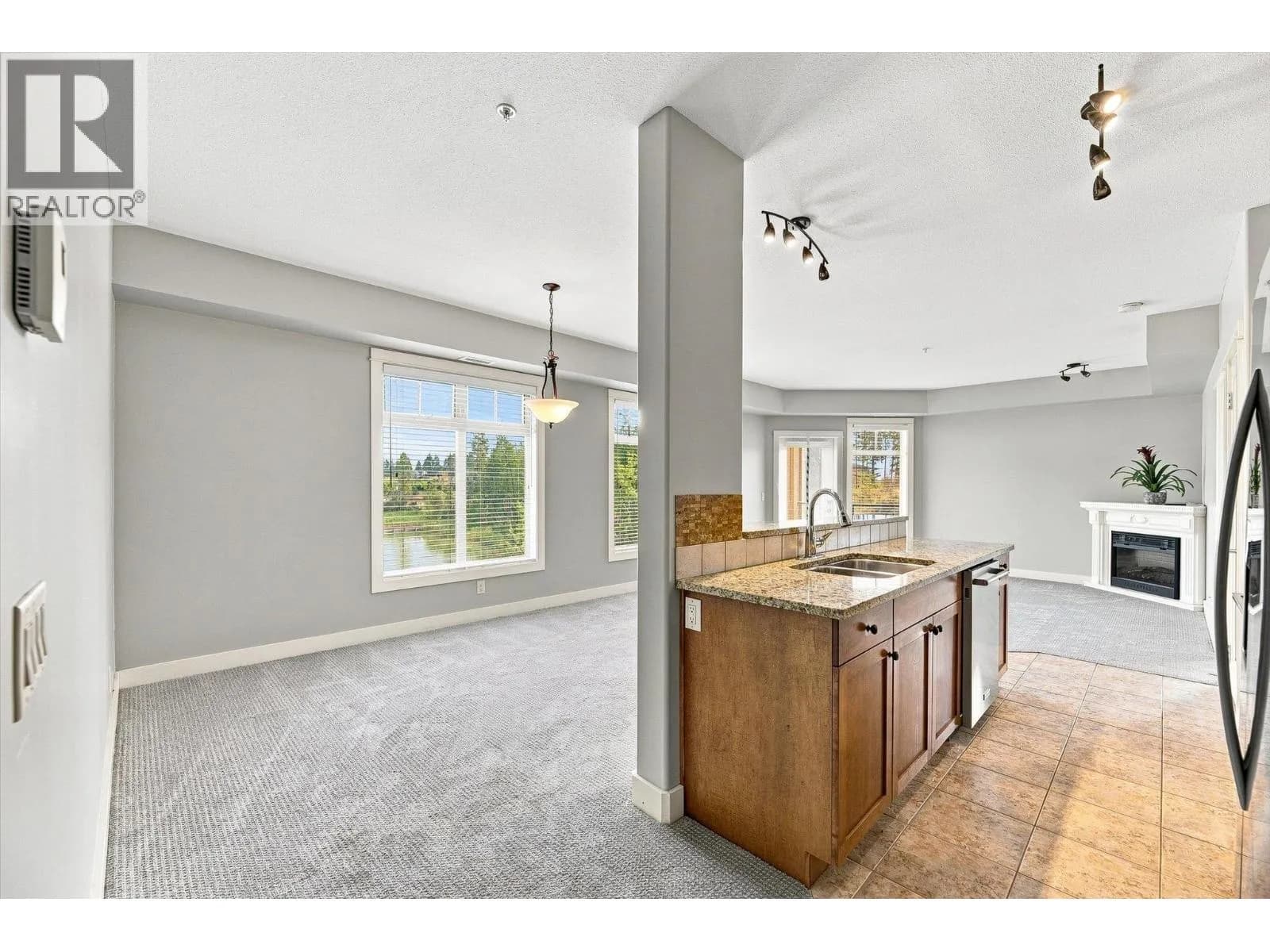 #318 2551 Shoreline Drive, Lake Country, BC photo 5