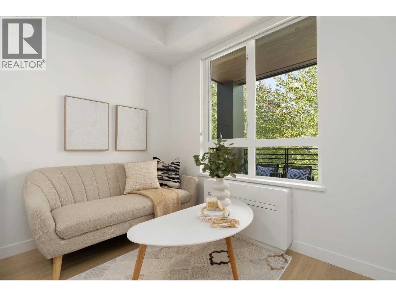 #306 2450 GARDEN DRIVE, Vancouver, BC photo 4