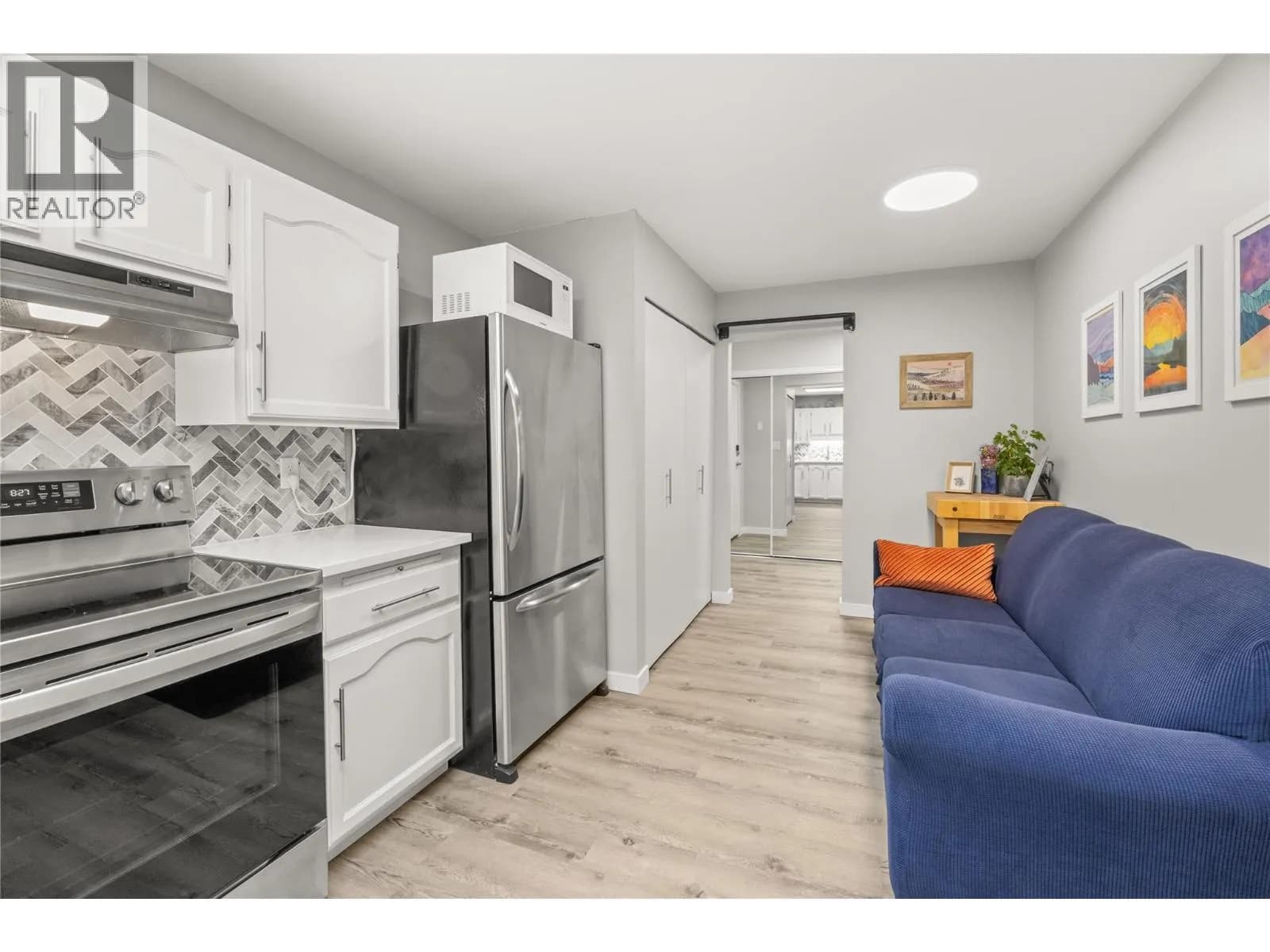 #311 262 Kinney Avenue, Penticton, BC photo 5
