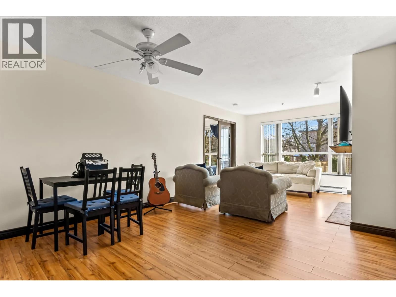 #122 2551 PARKVIEW LANE, Port Coquitlam, BC photo 2