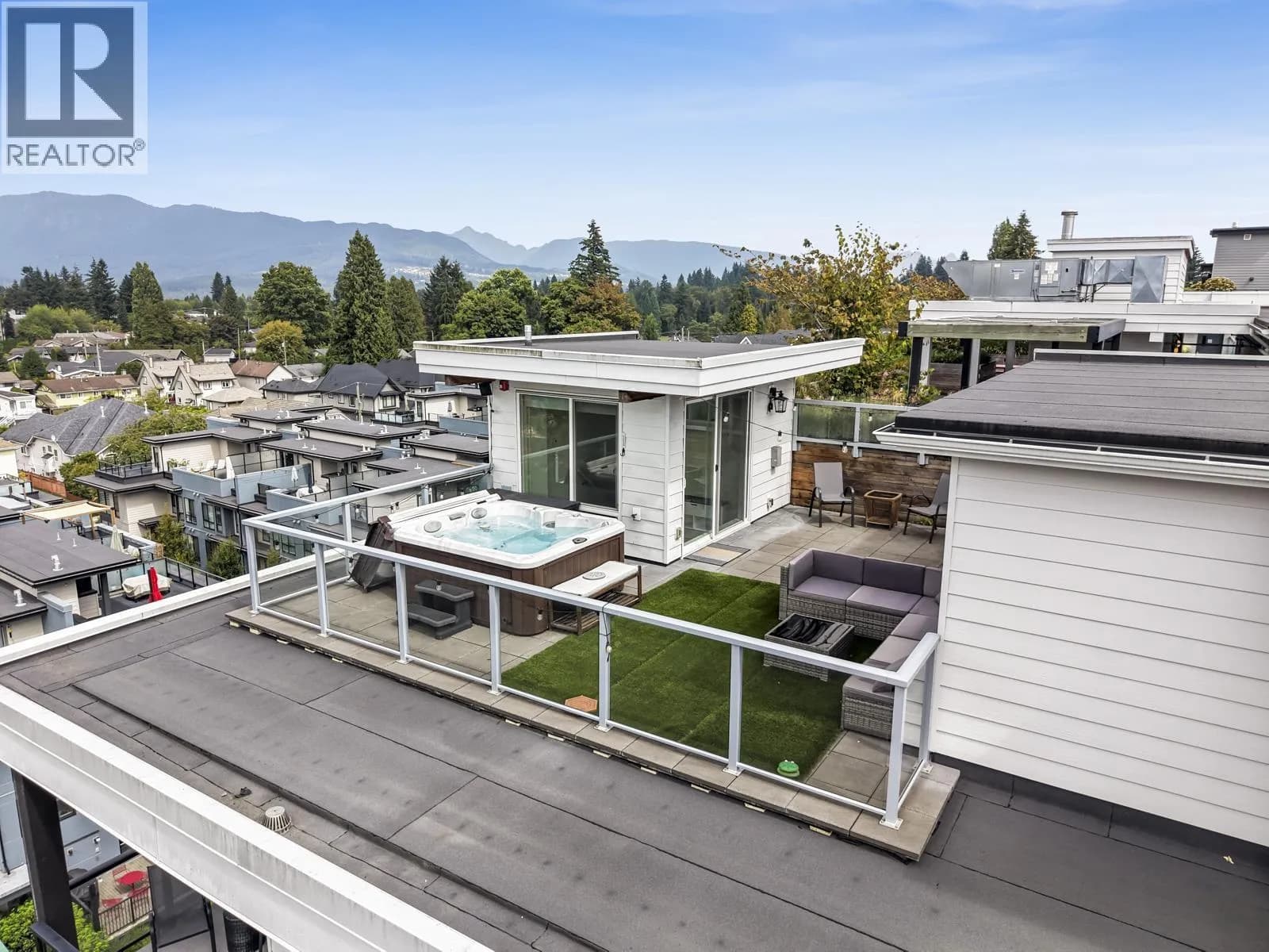 Duet, Coquitlam
