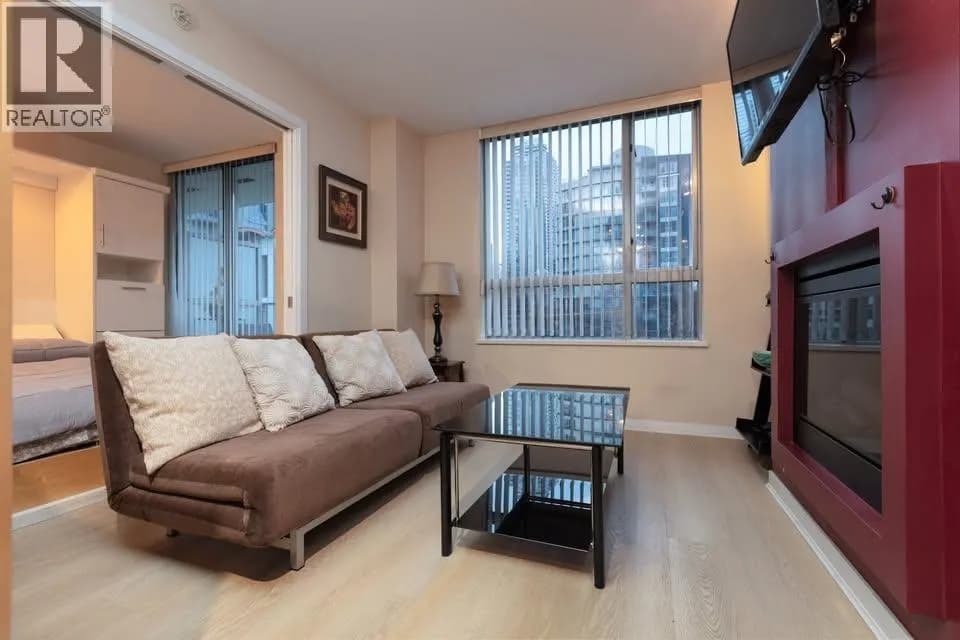 Eden, 1225 Richards Street, Vancouver