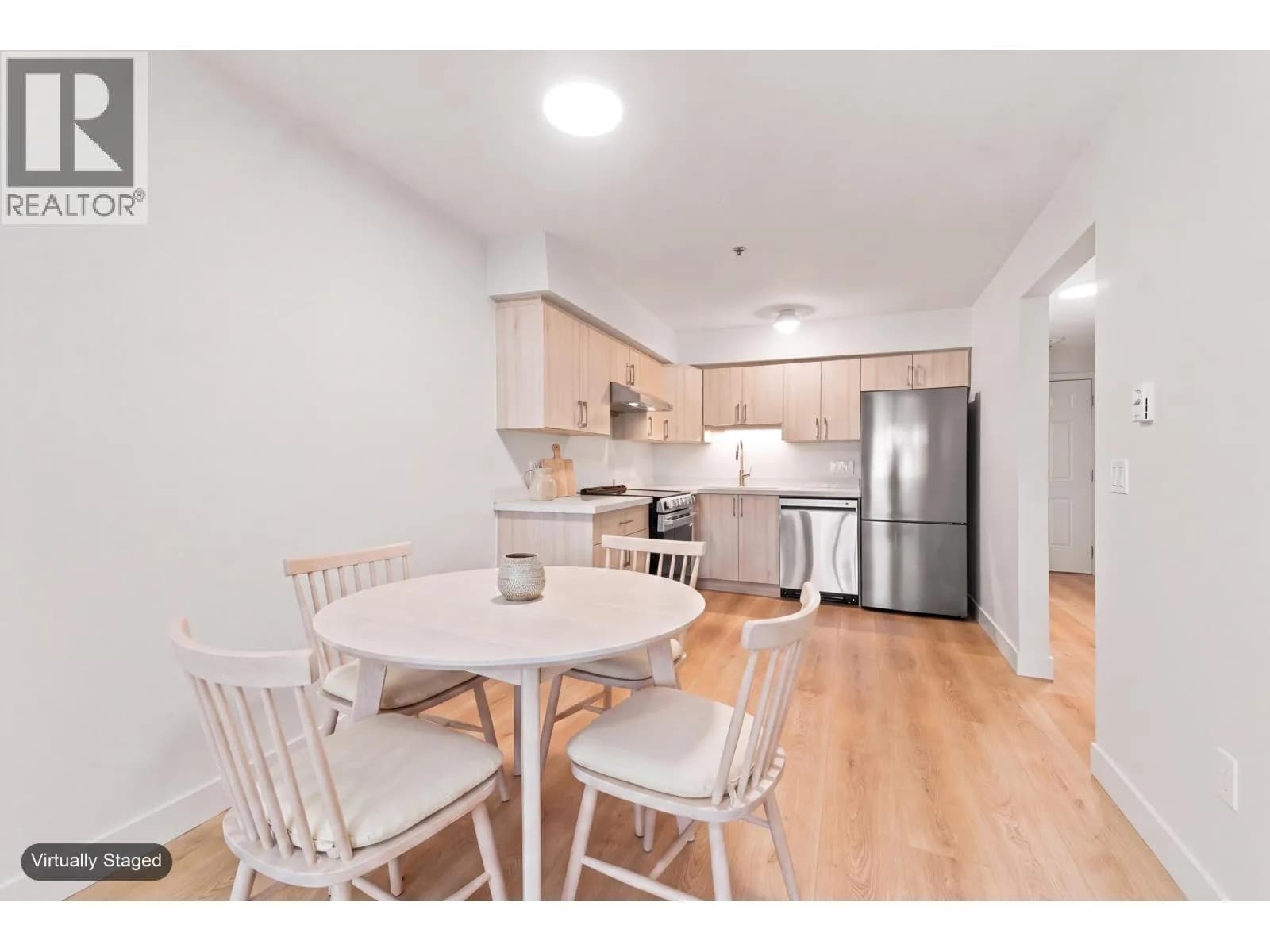 #301 2928 COMMERCIAL DRIVE, Vancouver, BC photo 5