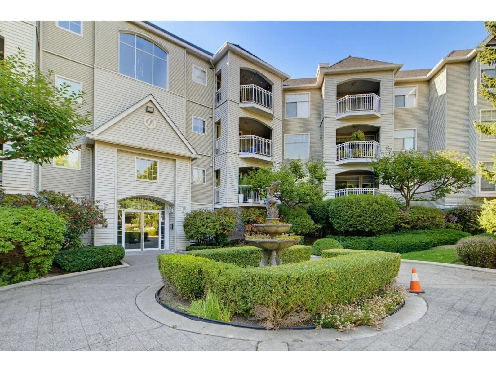 #106 5677 208TH STREET, Langley, BC photo 4