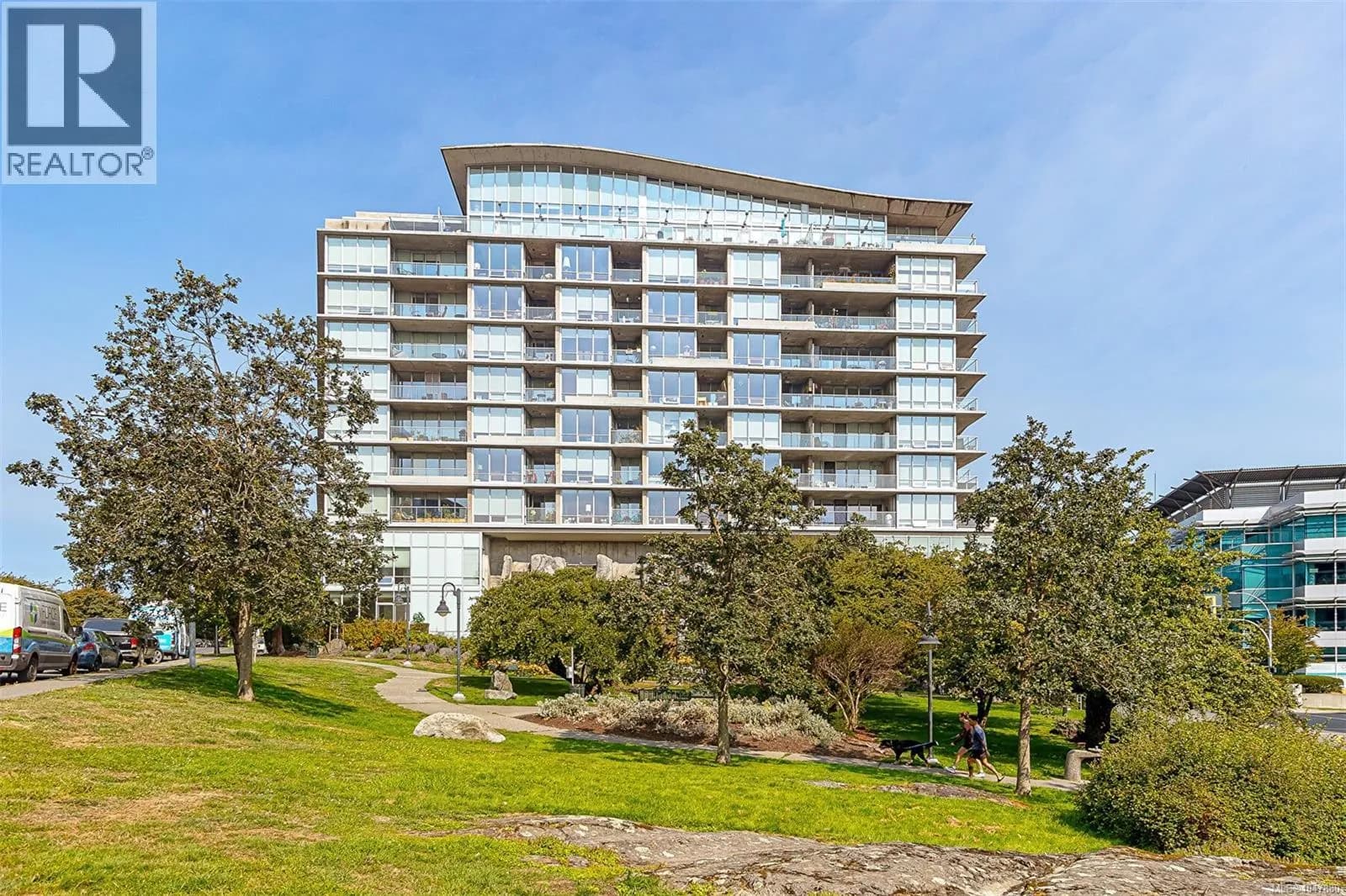 #816 160 Wilson St, Victoria, BC photo 2