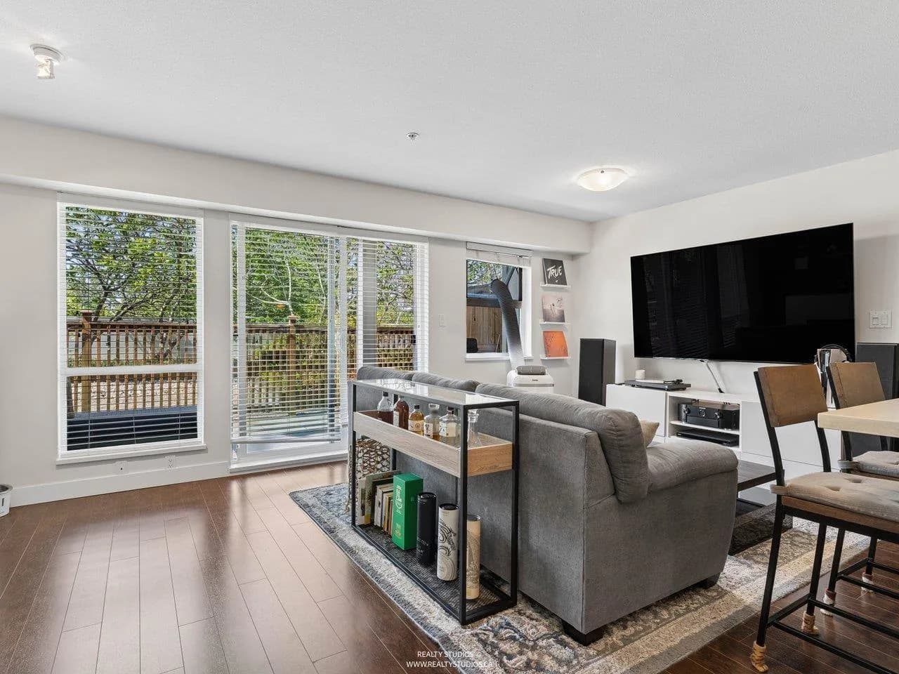 #215 15735 CROYDON DRIVE, Surrey, BC photo 2