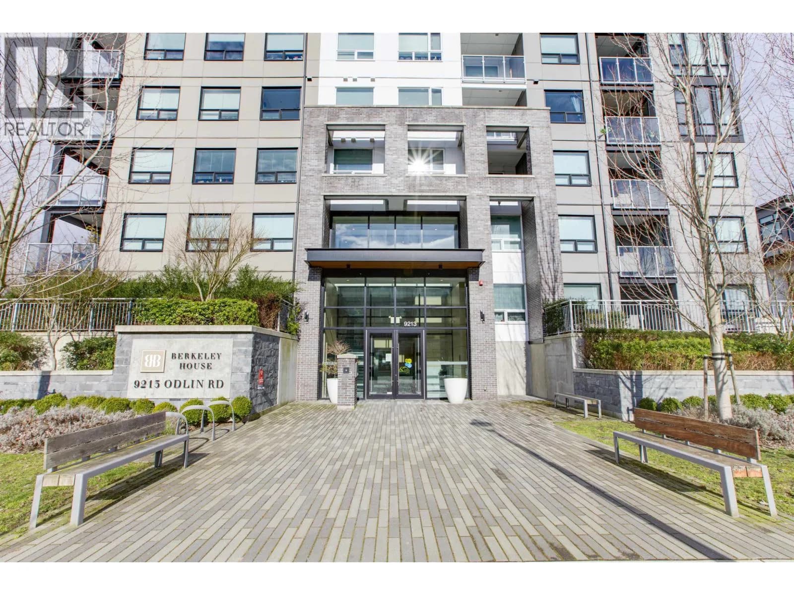 #422 9213 ODLIN ROAD, Richmond, BC photo 3