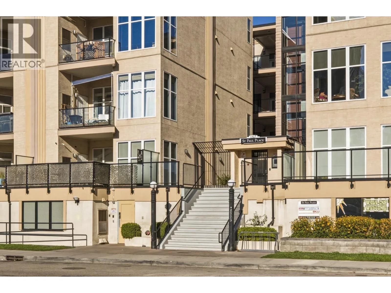 1327 St Paul Street, Kelowna