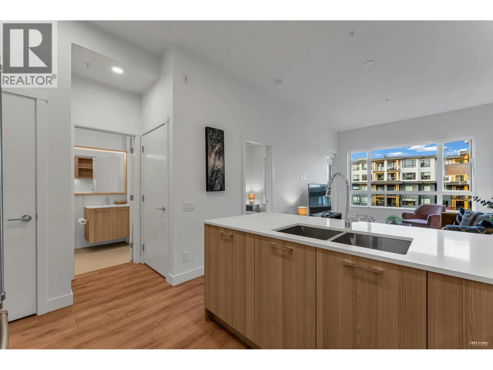 #403 741 ANSKAR COURT, Coquitlam, BC photo 3
