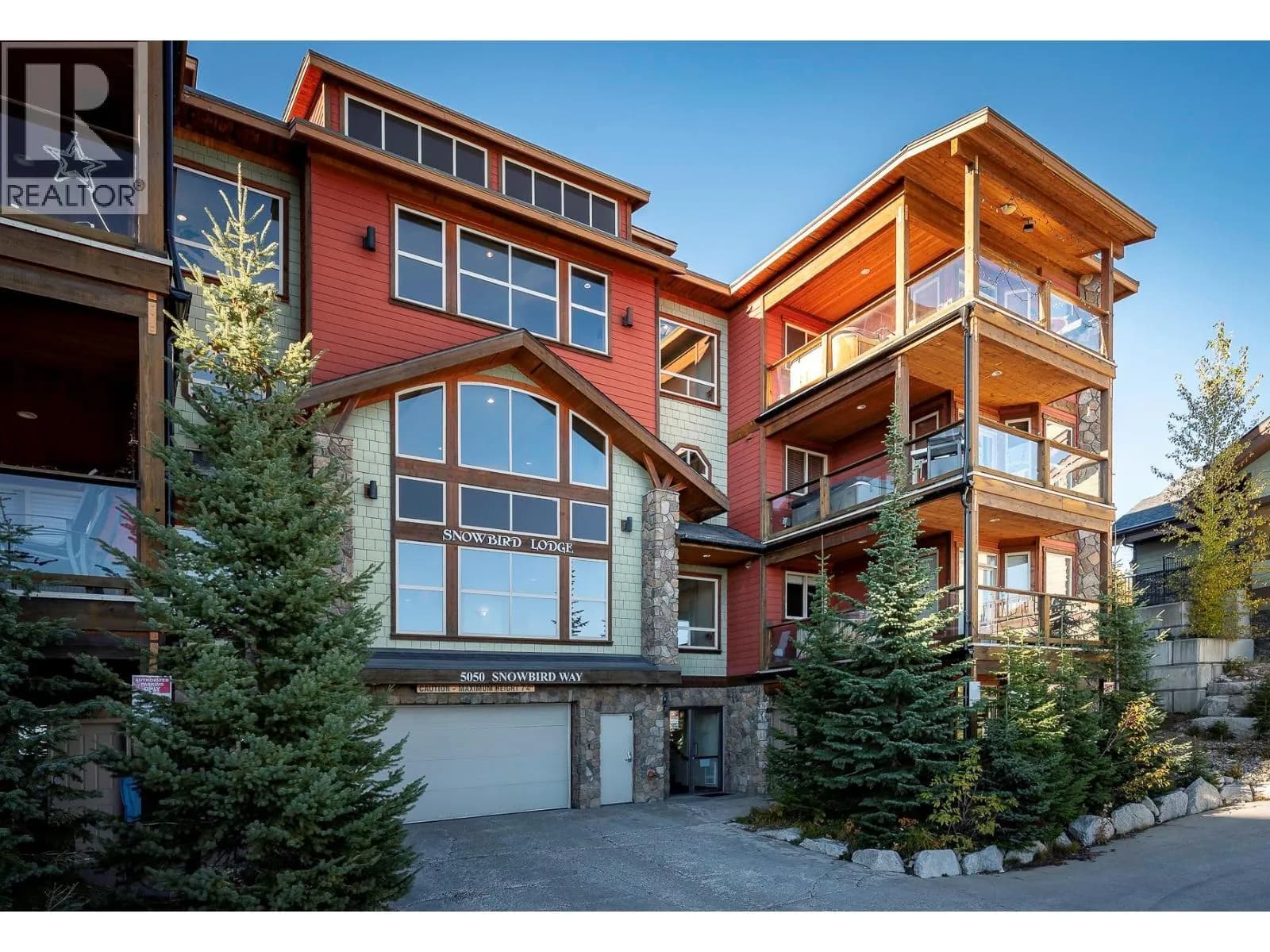 #204 5050 Snowbird Way, Big White, BC photo 2