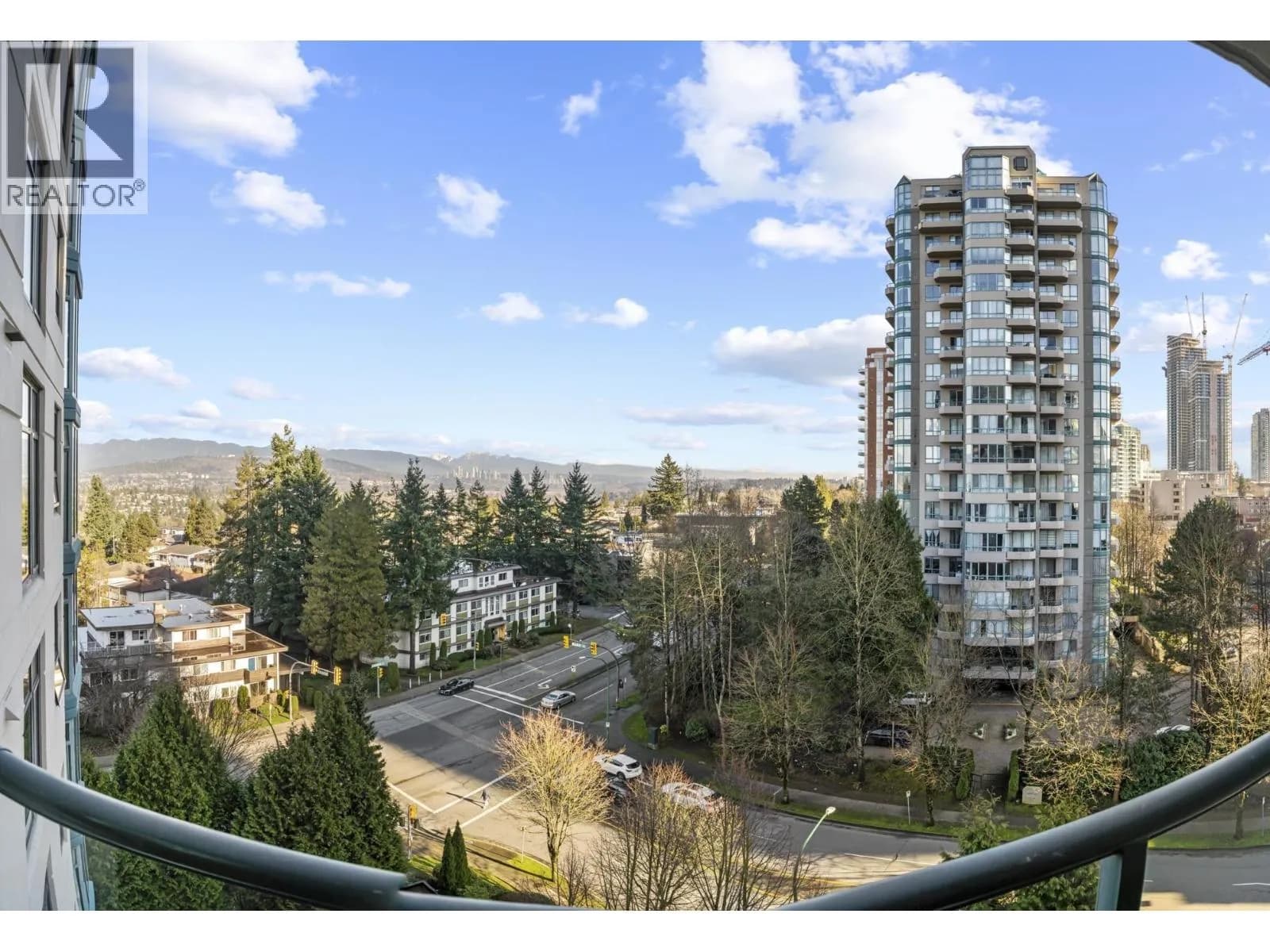 #1001 4567 HAZEL STREET, Burnaby, BC photo 2