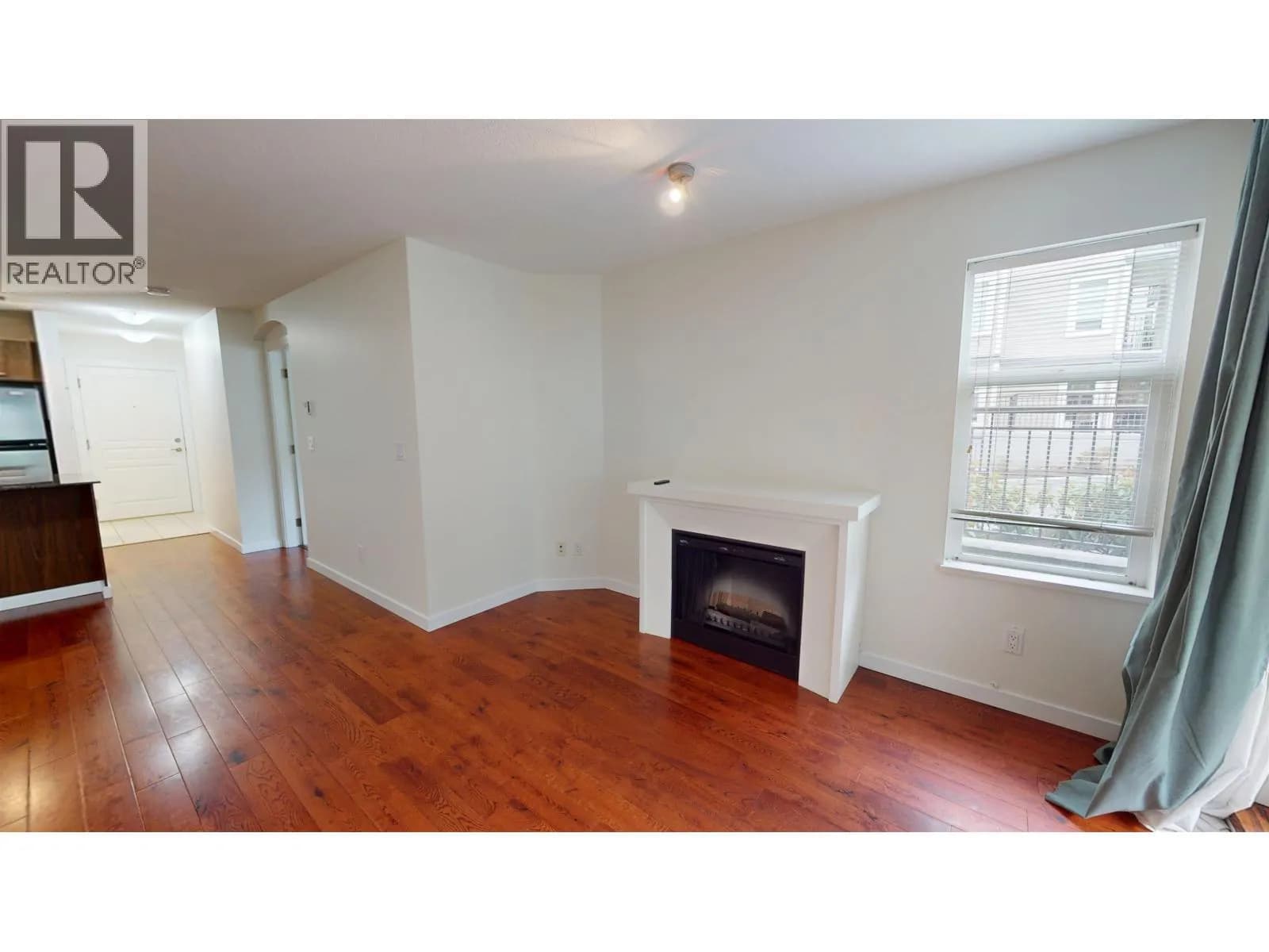 #106 4788 BRENTWOOD DRIVE, Burnaby, BC photo 4