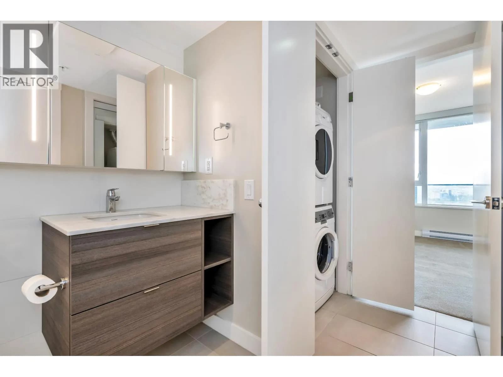 #1407 602 COMO LAKE AVENUE, Coquitlam, BC photo 5