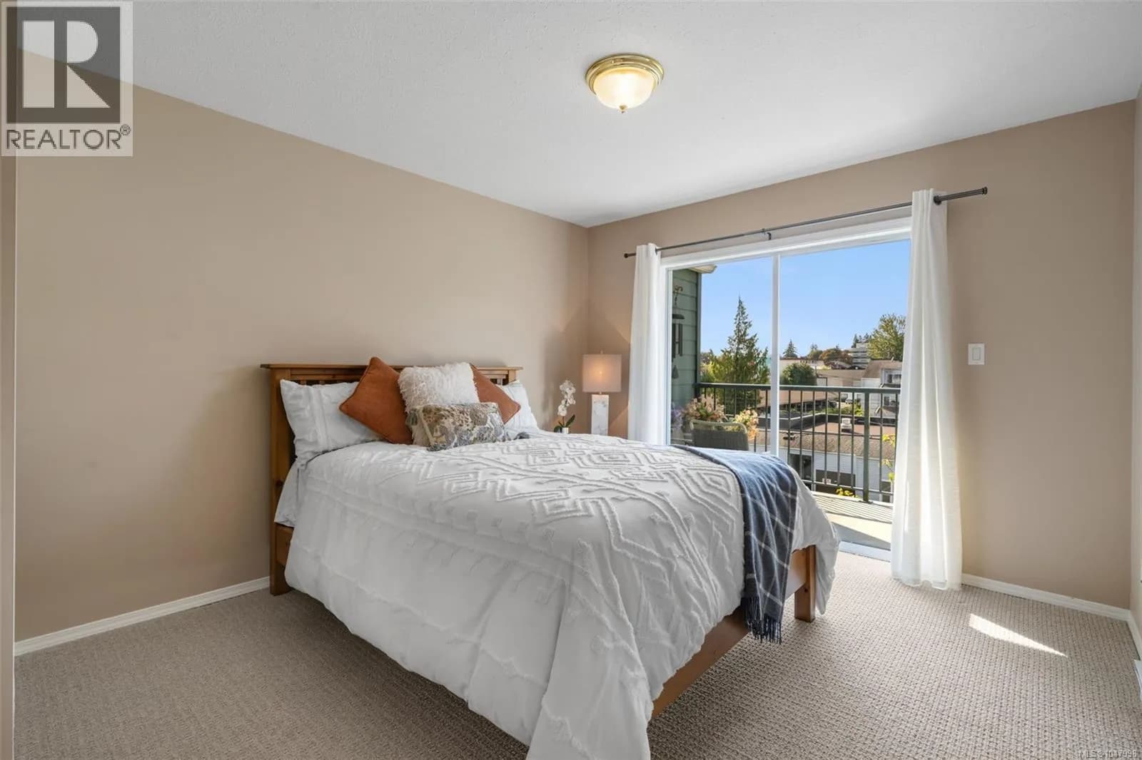 #403 275 First St, Duncan, BC photo 5