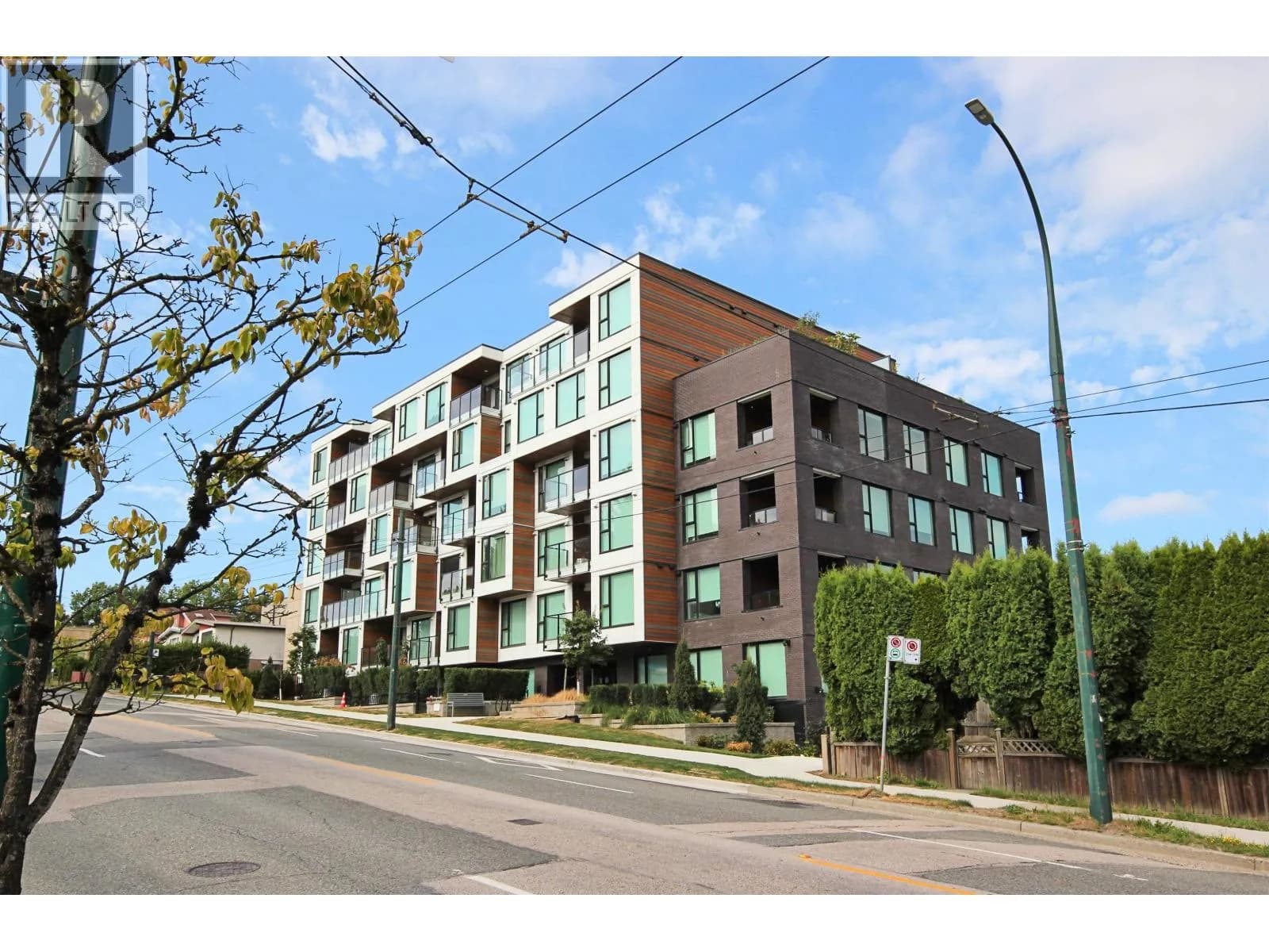 5399 JOYCE STREET, Vancouver