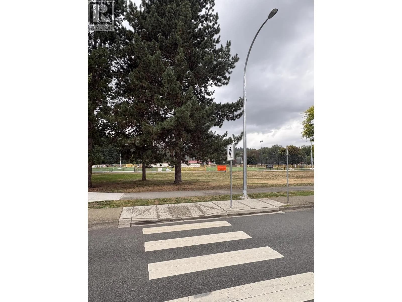 #106 2488 WELCHER AVENUE, Port Coquitlam, BC photo 3