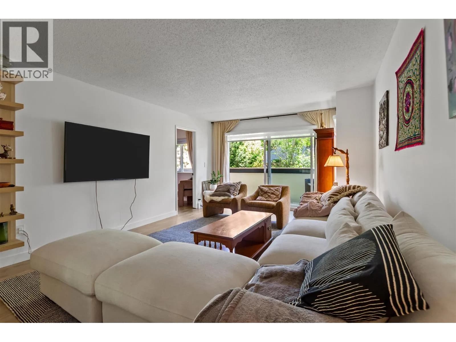 #204 2240 WALL STREET, Vancouver, BC photo 2