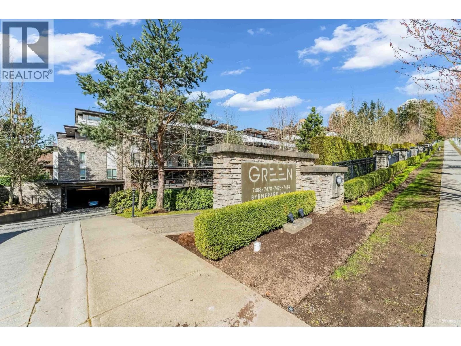 #110 7488 BYRNEPARK WALK, Burnaby, BC photo 5
