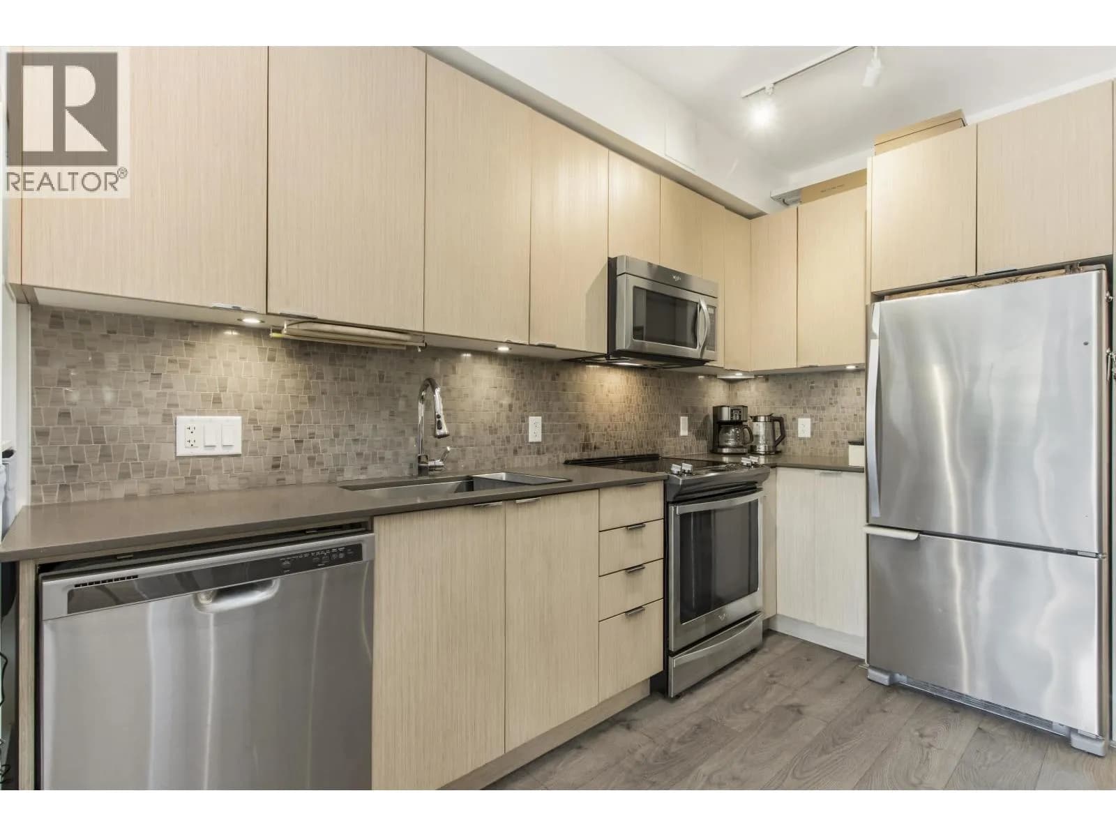 #310 1150 BAILEY STREET, Squamish, BC photo 5