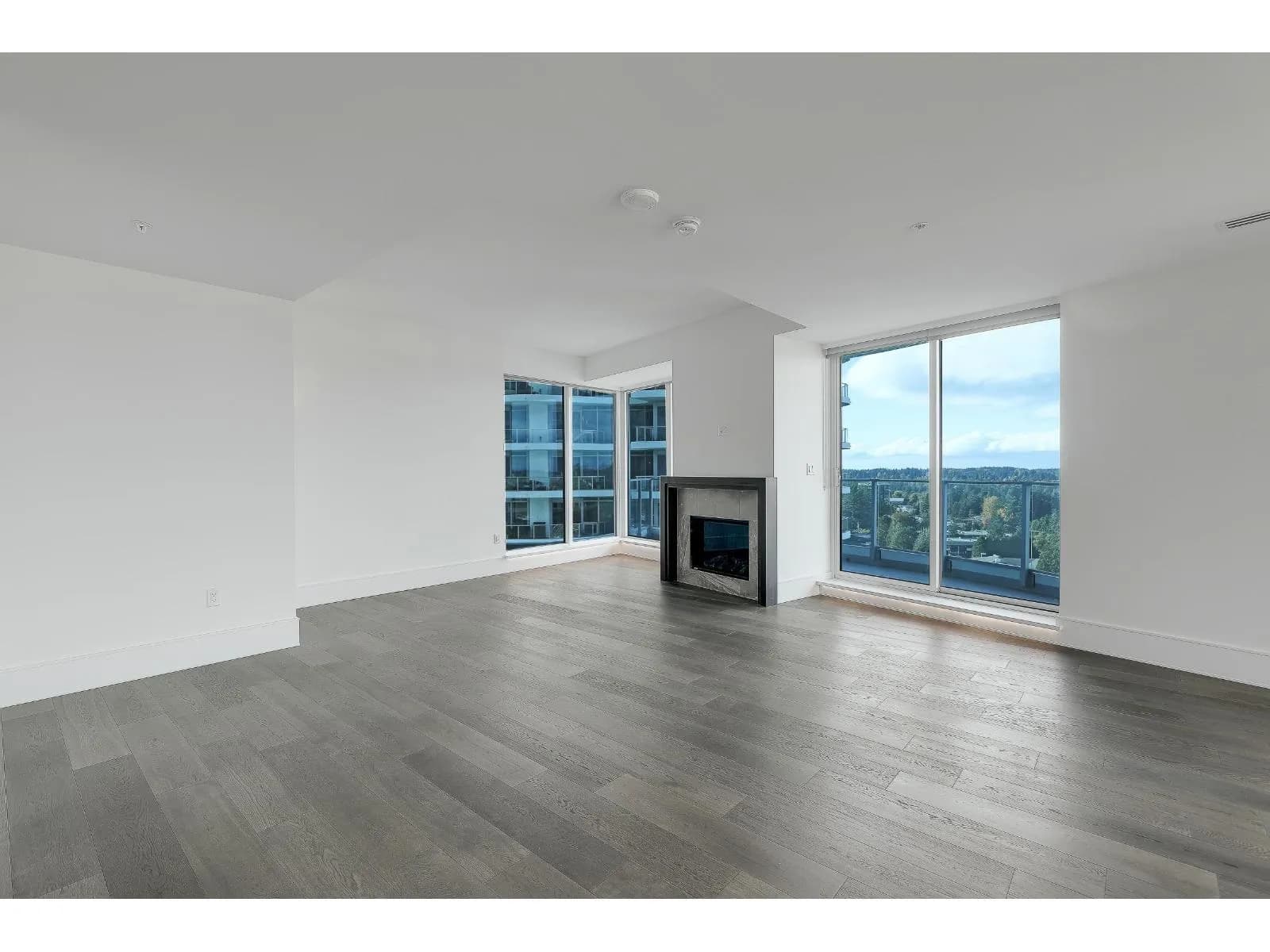 #1401 1501 FOSTER STREET, White Rock, BC photo 2