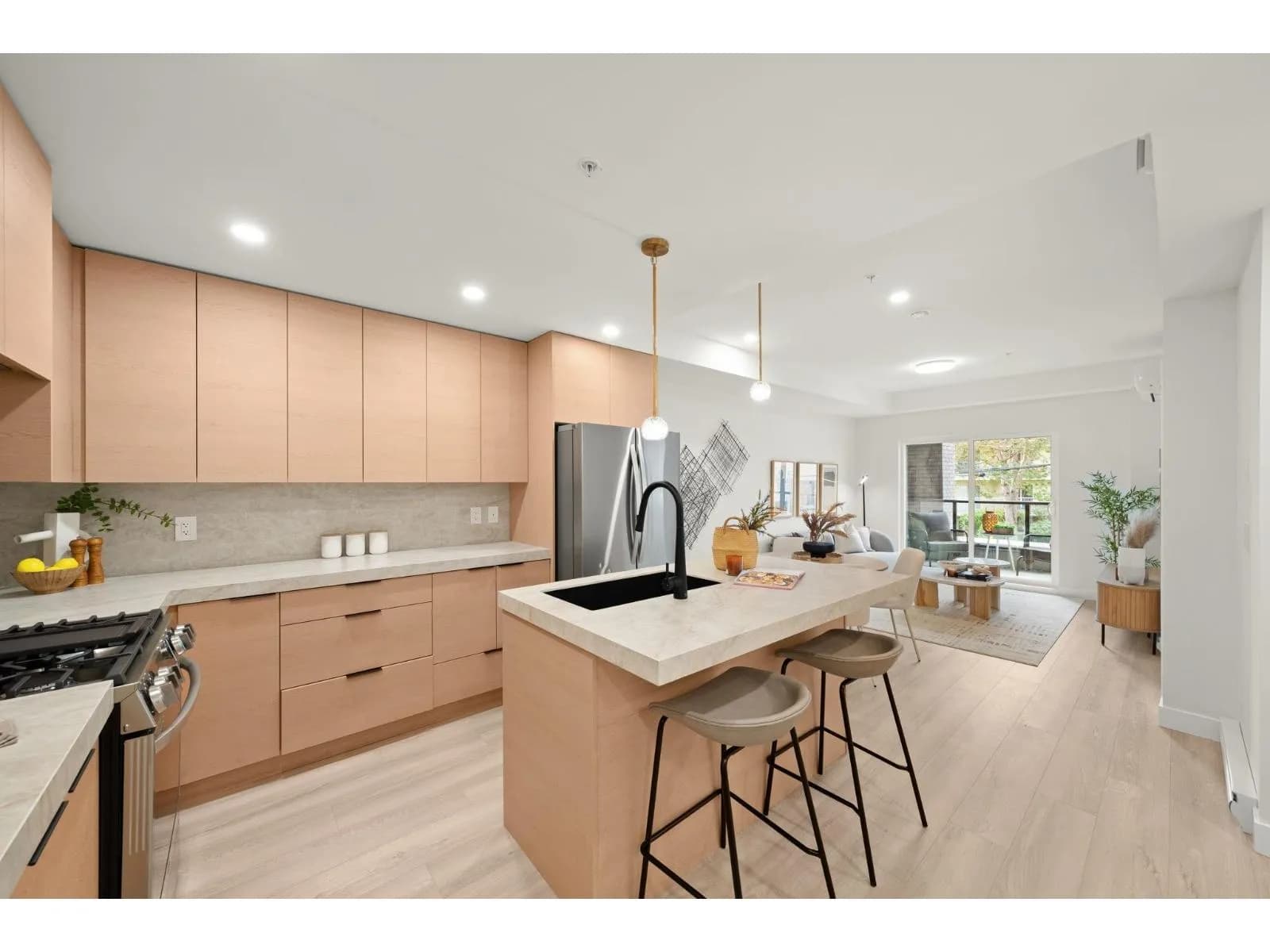 #208 15353 17 AVENUE, Surrey, BC photo 5