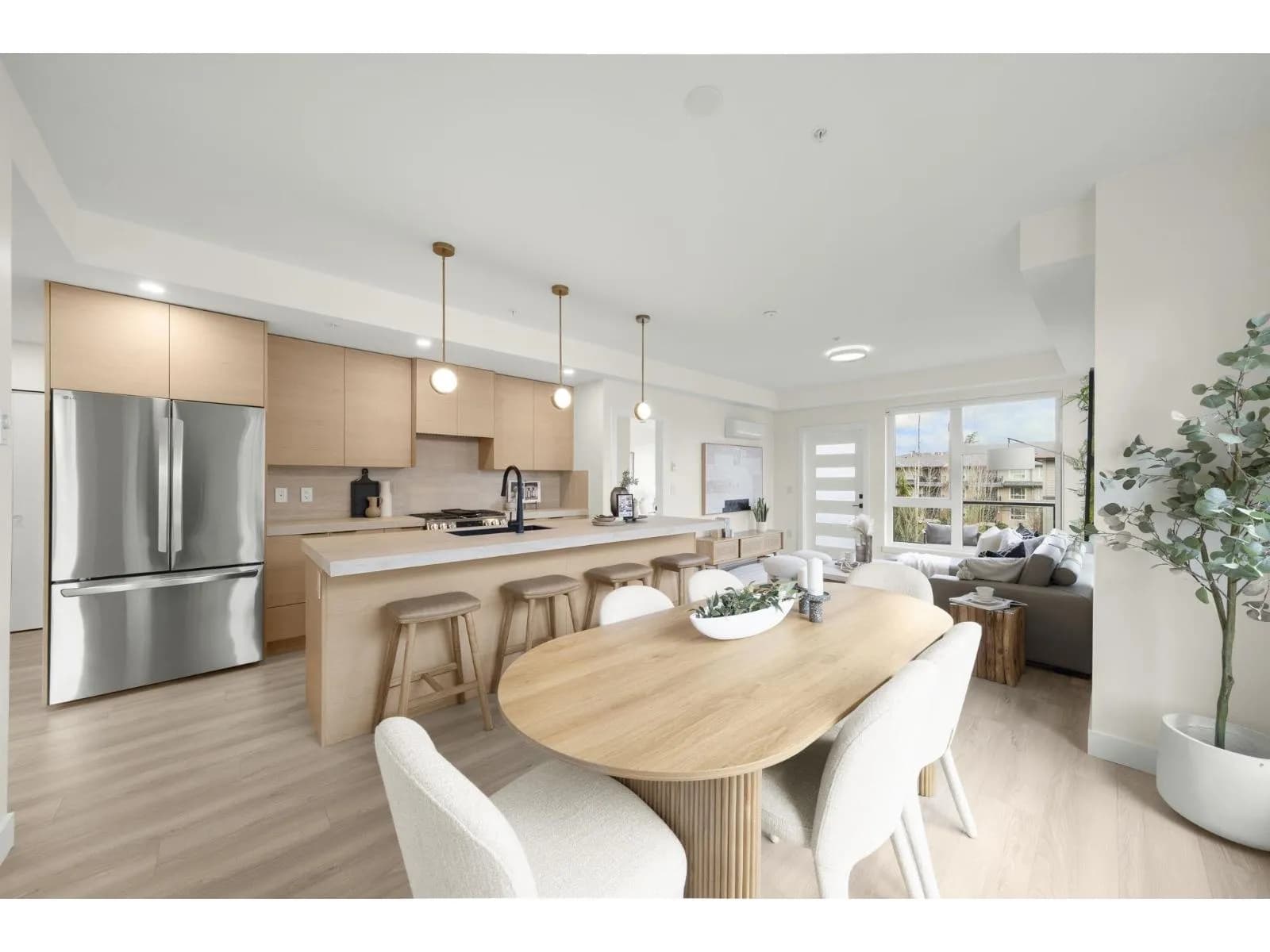#304 15353 17 AVENUE, Surrey, BC photo 4