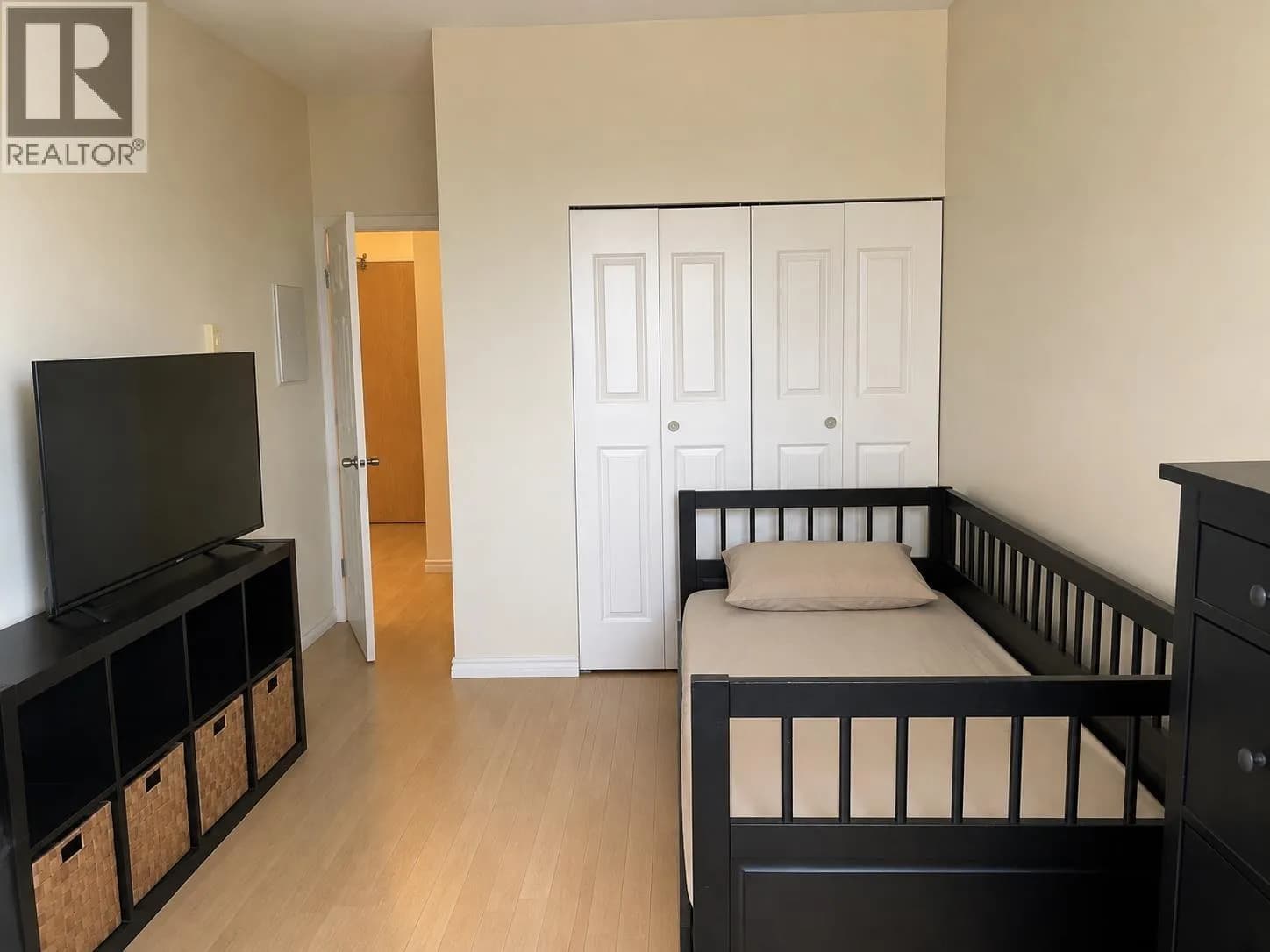 #805 5885 OLIVE AVENUE, Burnaby, BC photo 3