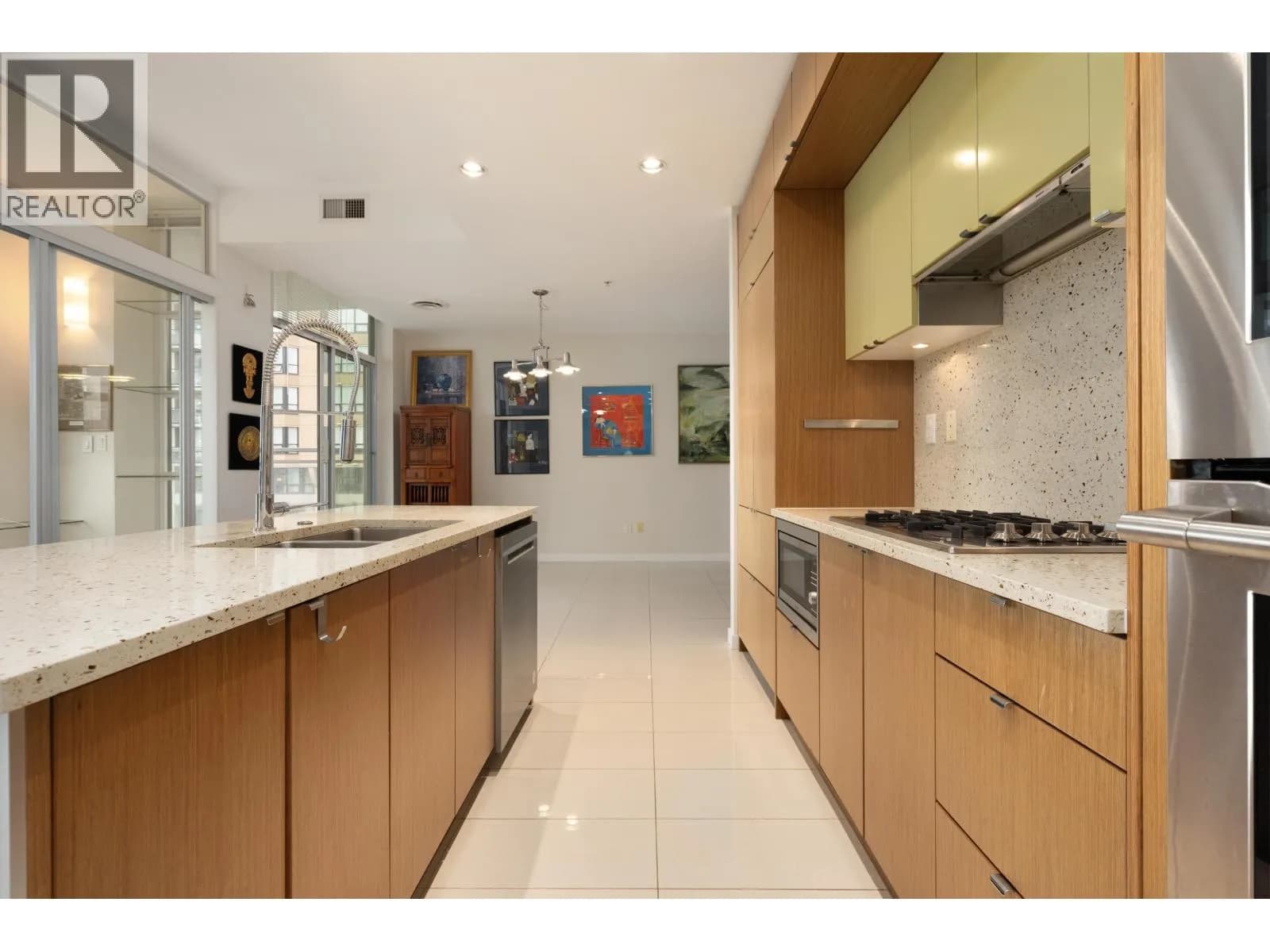 #1404 1205 HOWE STREET, Vancouver, BC photo 5