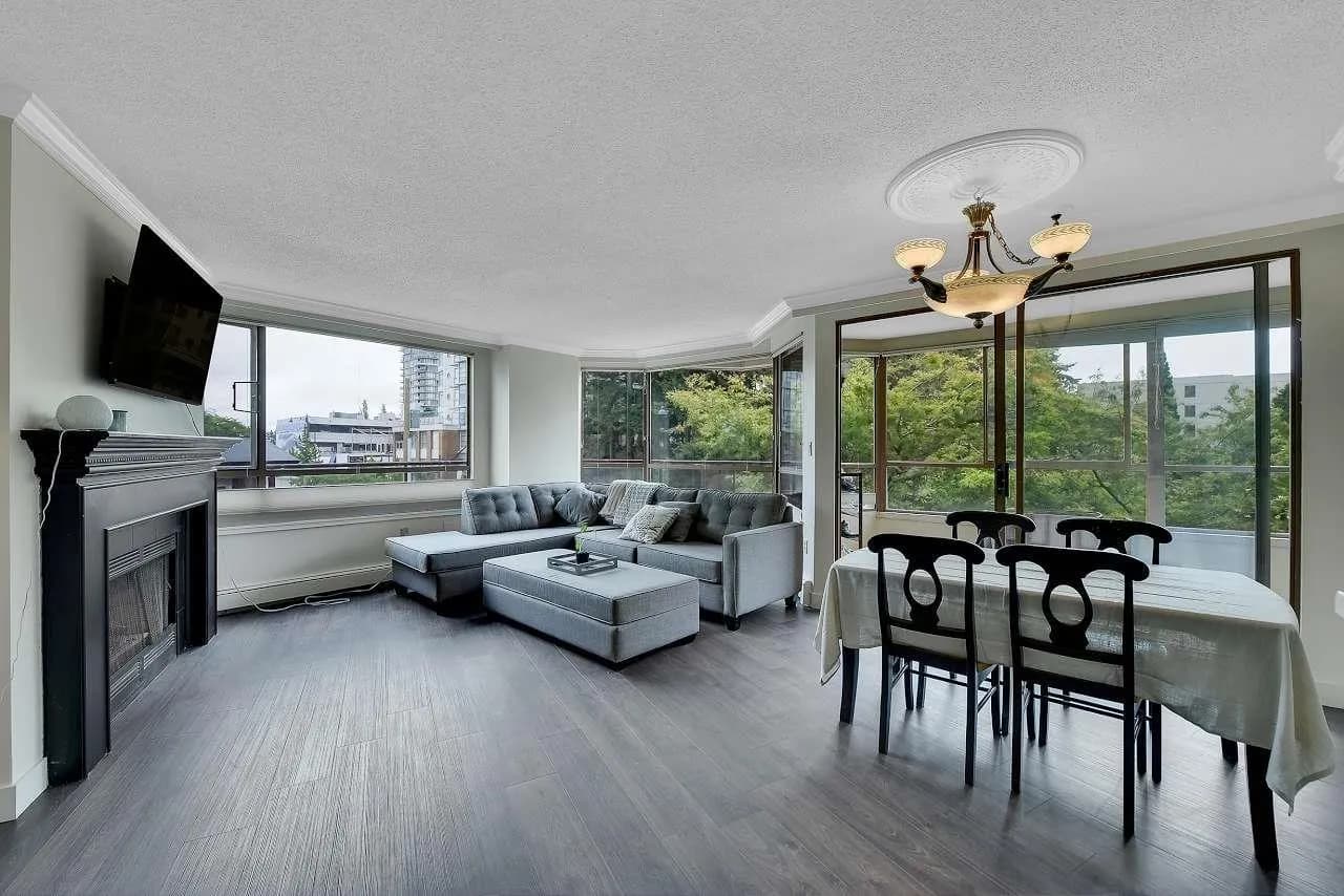 #309 15111 RUSSELL AVENUE, White Rock, BC photo 2