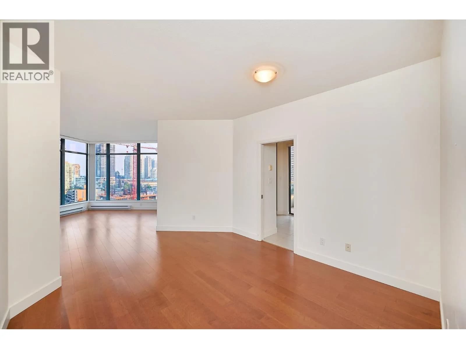 #1701 4567 HAZEL STREET, Burnaby, BC photo 3