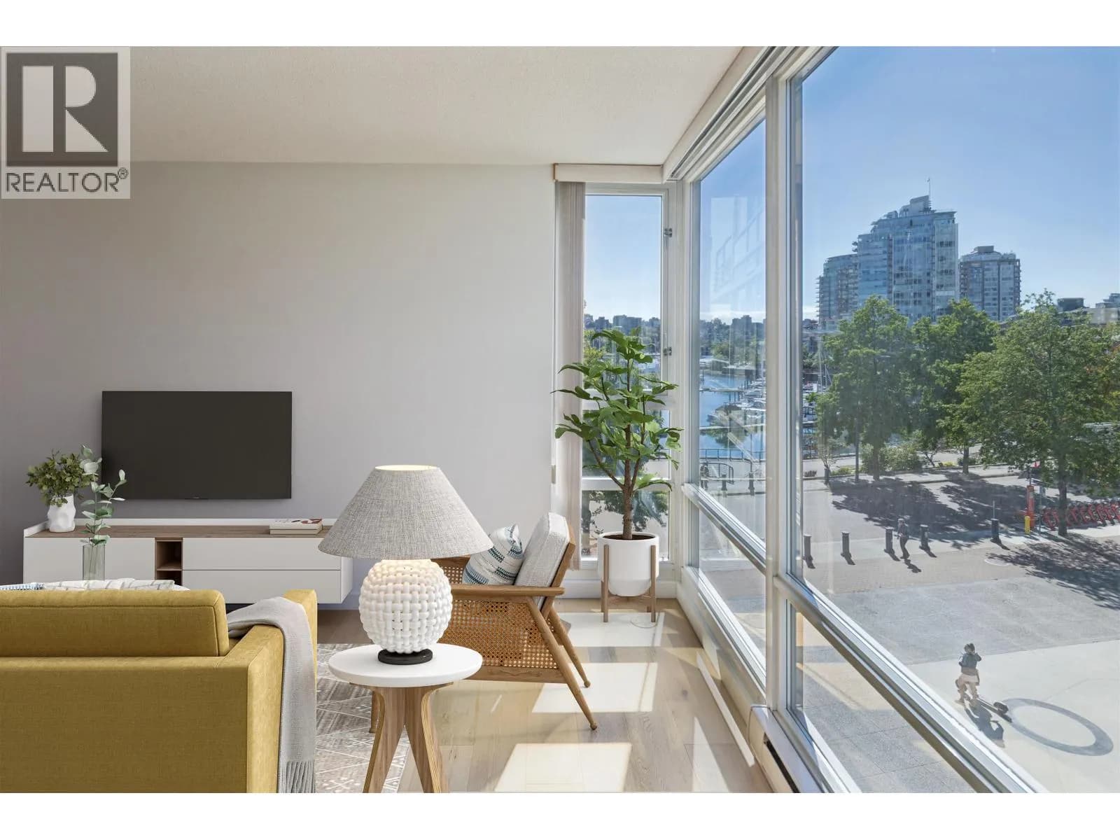 #505 1067 MARINASIDE CRESCENT, Vancouver, BC photo 3