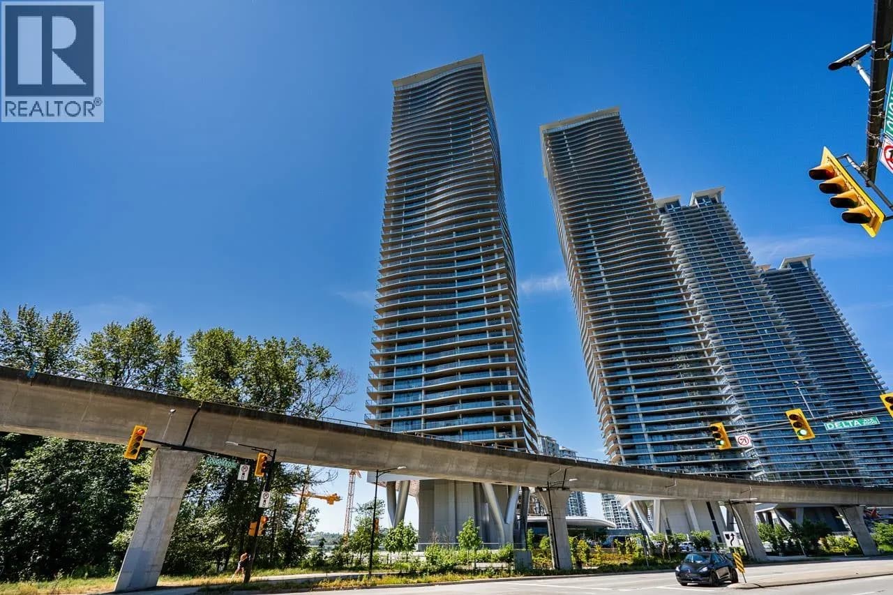 4890 LOUGHEED HIGHWAY, Burnaby