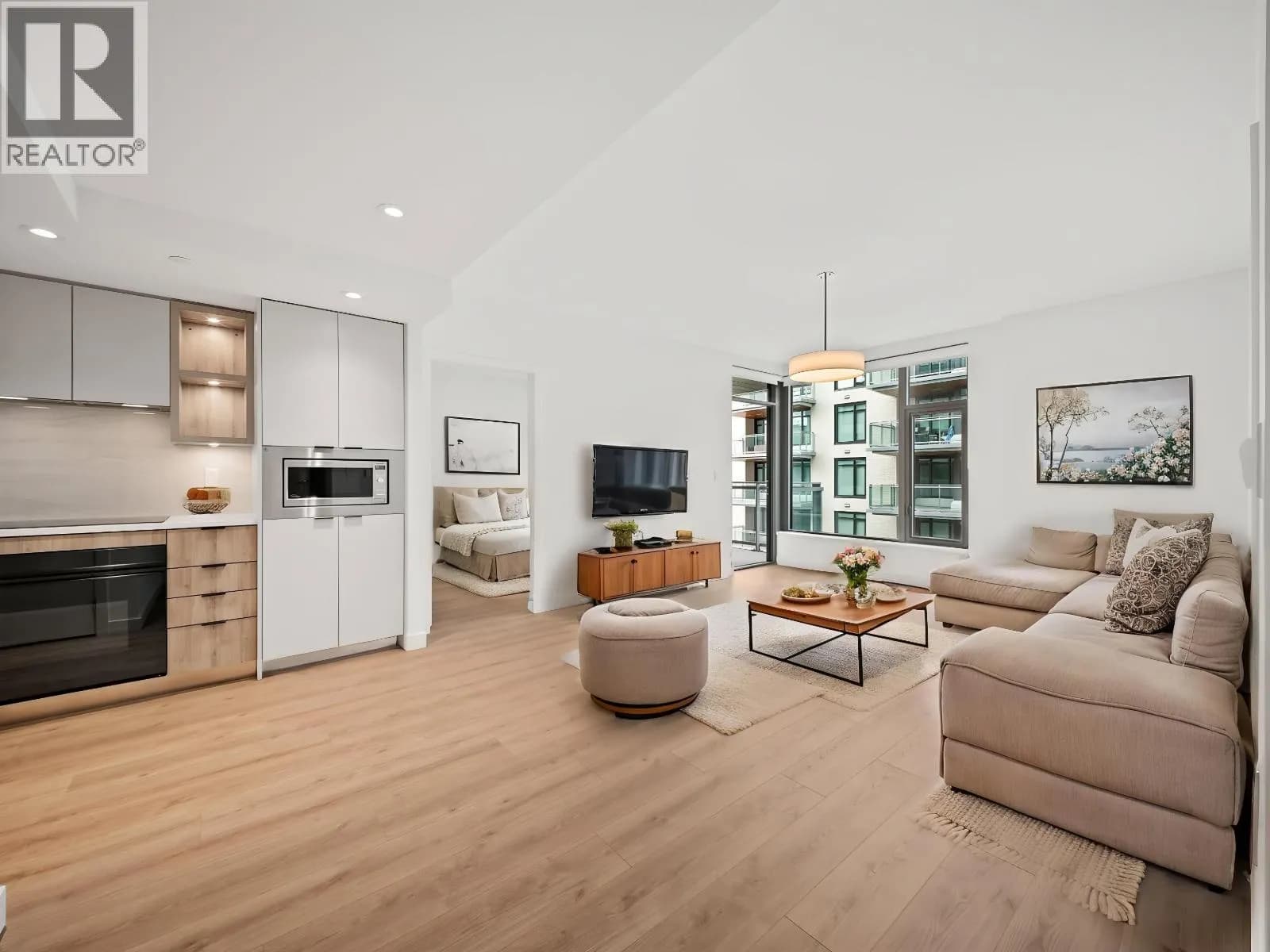 #425 755 HARBOURSIDE DRIVE, North Vancouver, BC photo 4
