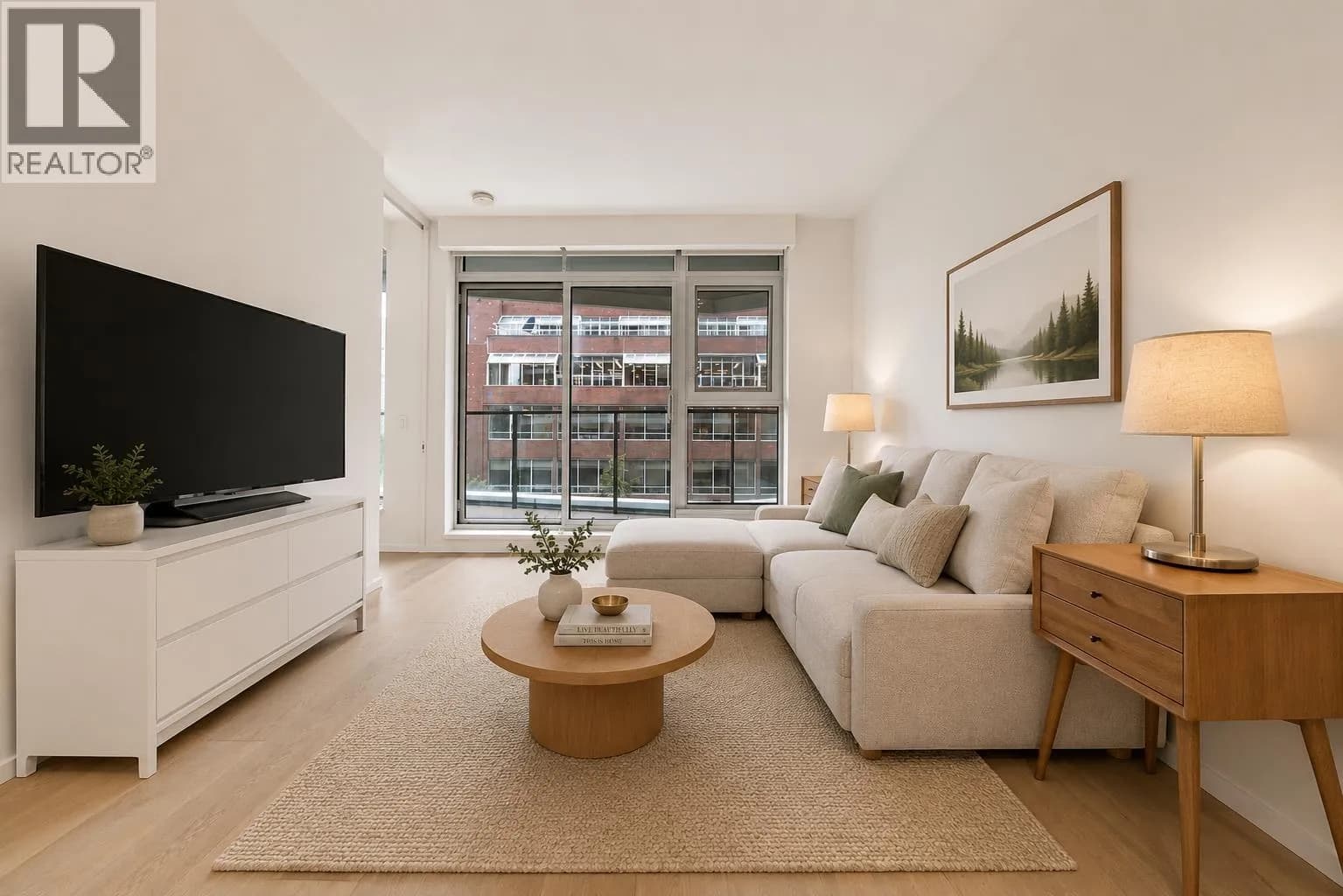 #605 889 PACIFIC STREET, Vancouver, BC photo 2