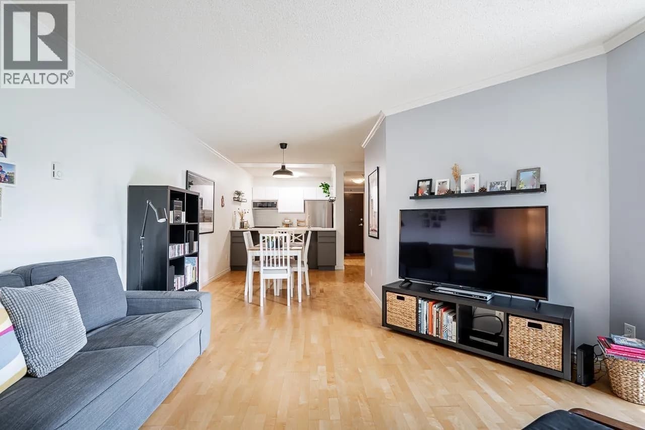 #303 1510 W 1ST AVENUE, Vancouver, BC photo 2