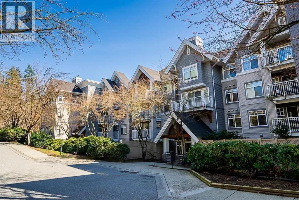 #312 1420 PARKWAY BOULEVARD, Coquitlam, BC photo 2