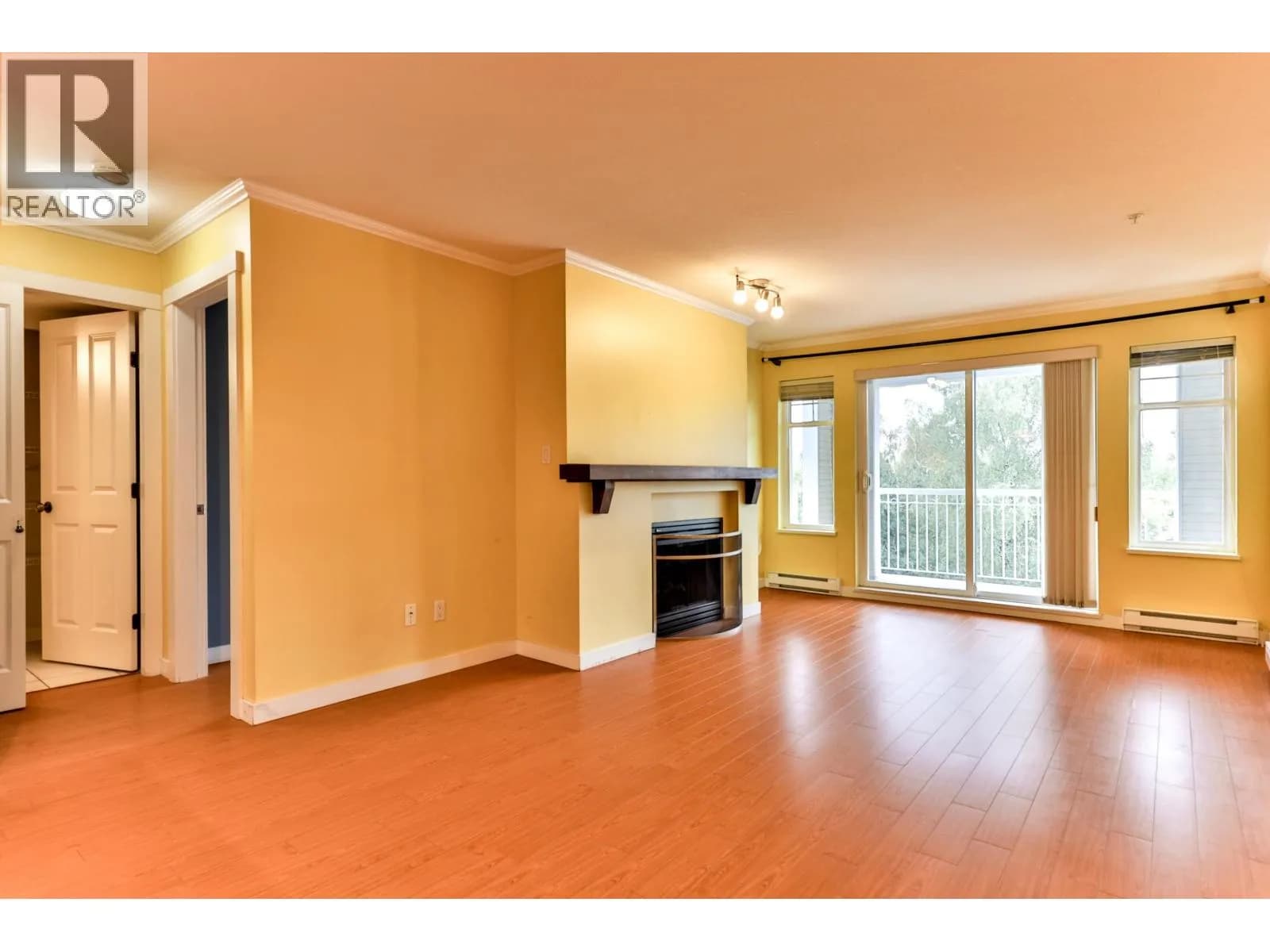 #312 1420 PARKWAY BOULEVARD, Coquitlam, BC photo 4