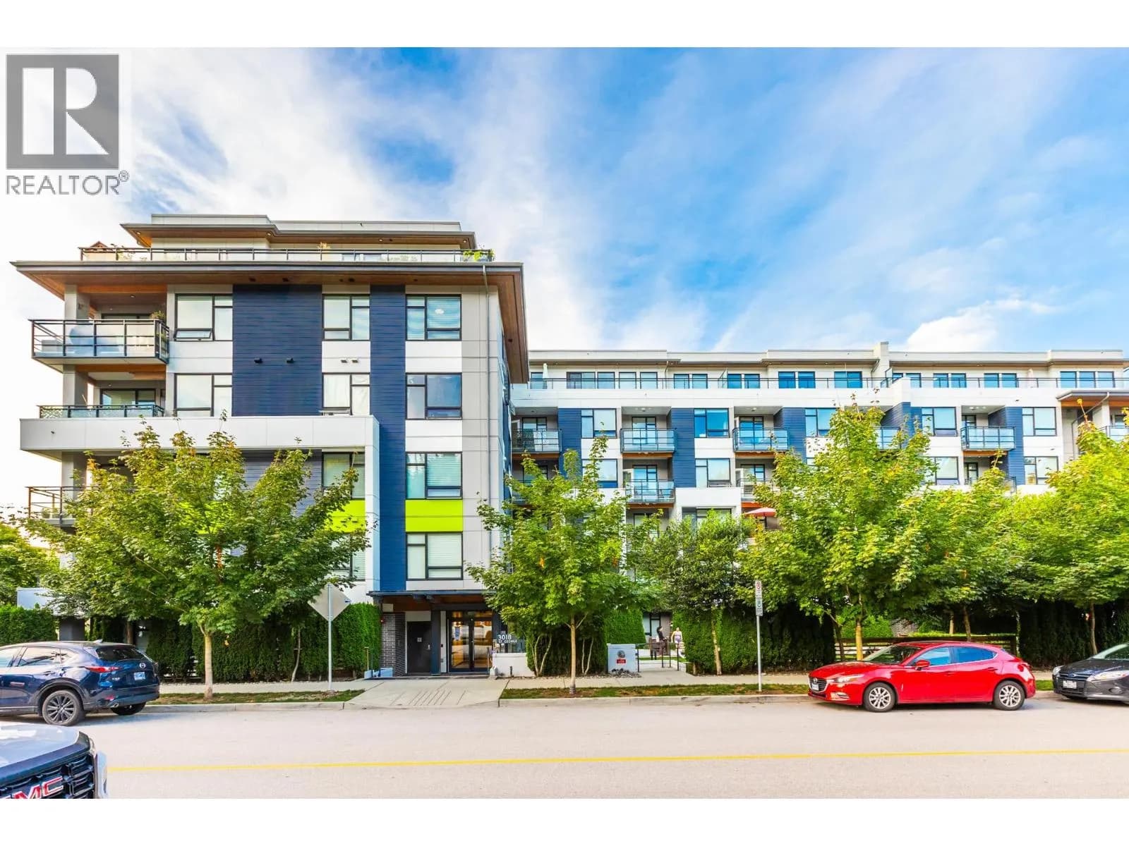3018 ST. GEORGE STREET, Port Moody