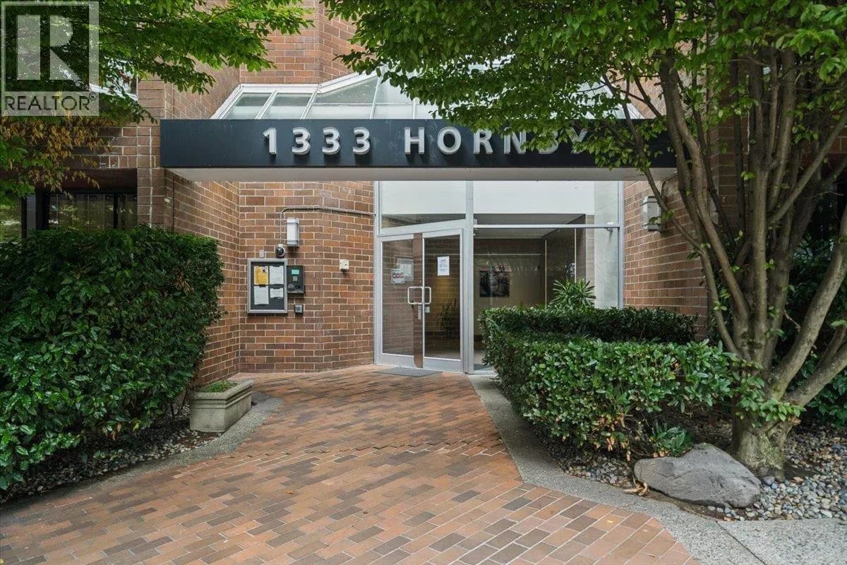 #720 1333 HORNBY STREET, Vancouver, BC photo 2